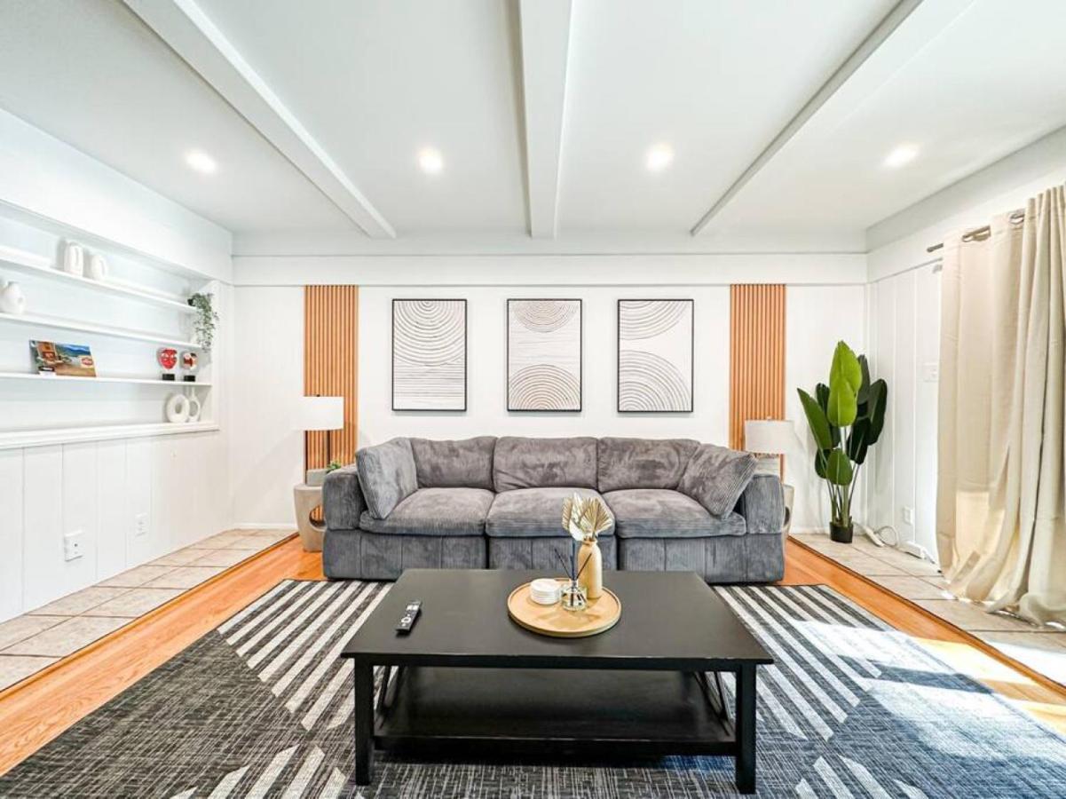 Holiday home Relaxing 6 Bedroom Oasis With Pool - Lou1 Los Angeles