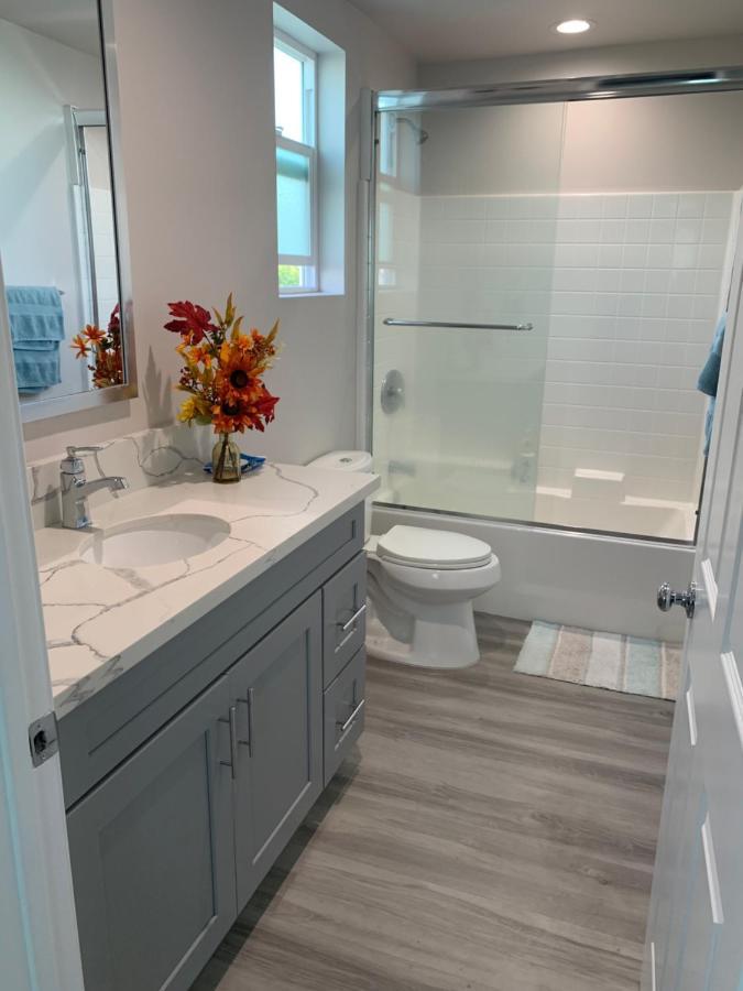 Hostel Private In New With Full Bath Los Angeles