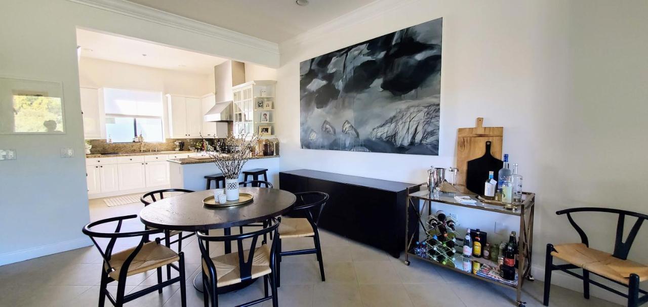 Stylish Pacific Palisades Gem Apartment