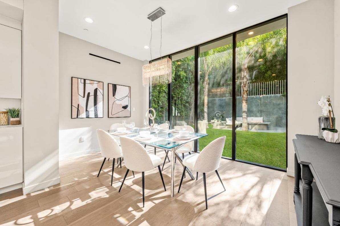 Apartment Coldwater Canyon Los Angeles