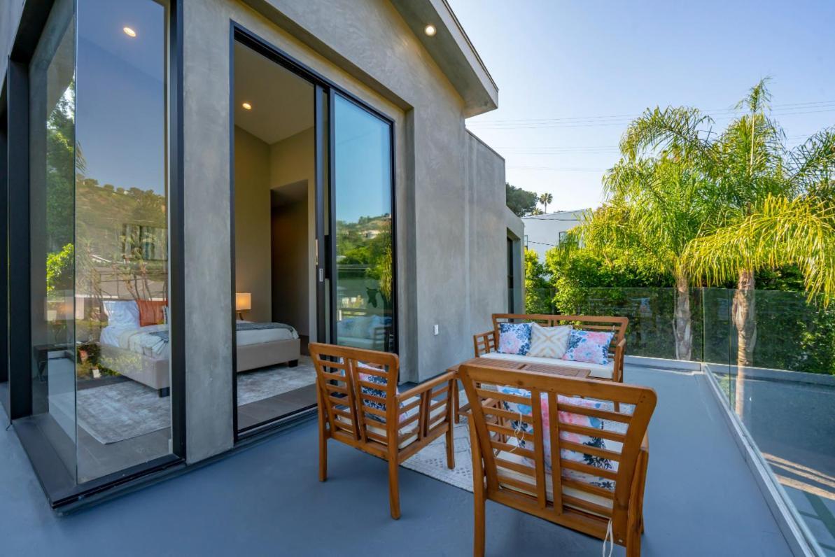 Coldwater Canyon Apartment
