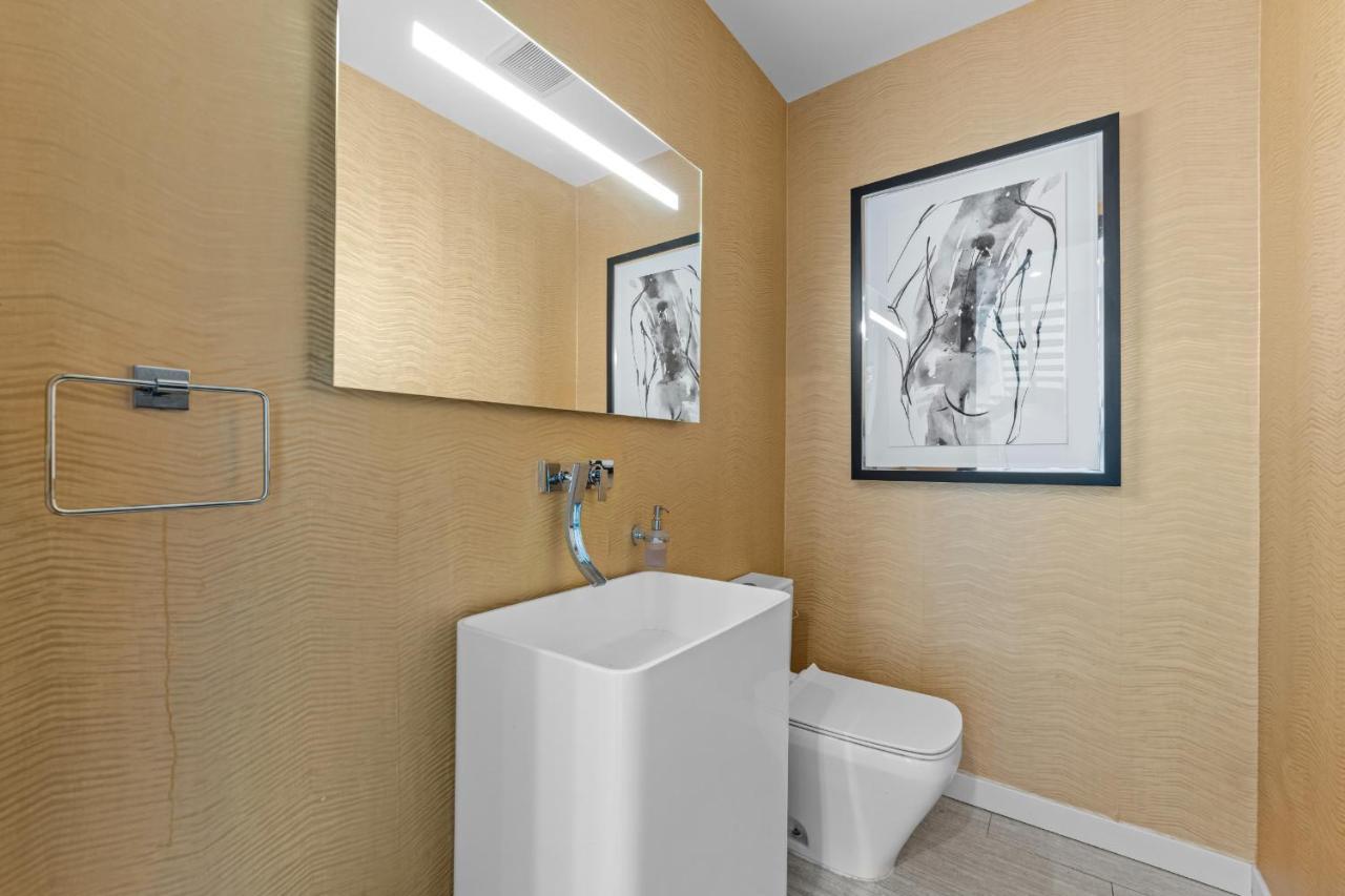 Apartment Coldwater Canyon Los Angeles