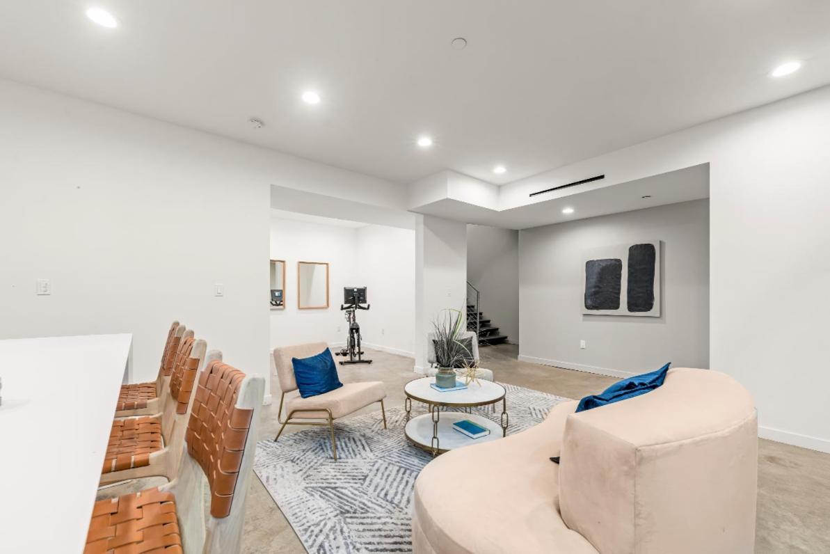 Apartment Coldwater Canyon *