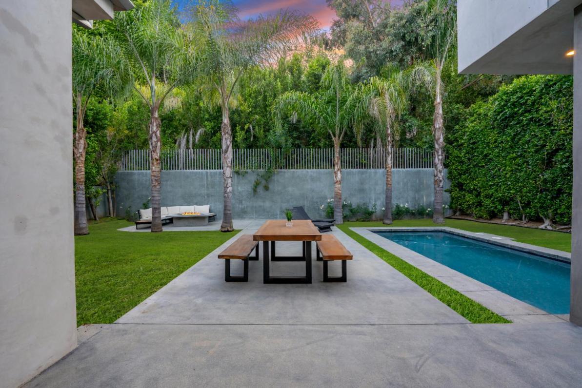 Coldwater Canyon * Los Angeles