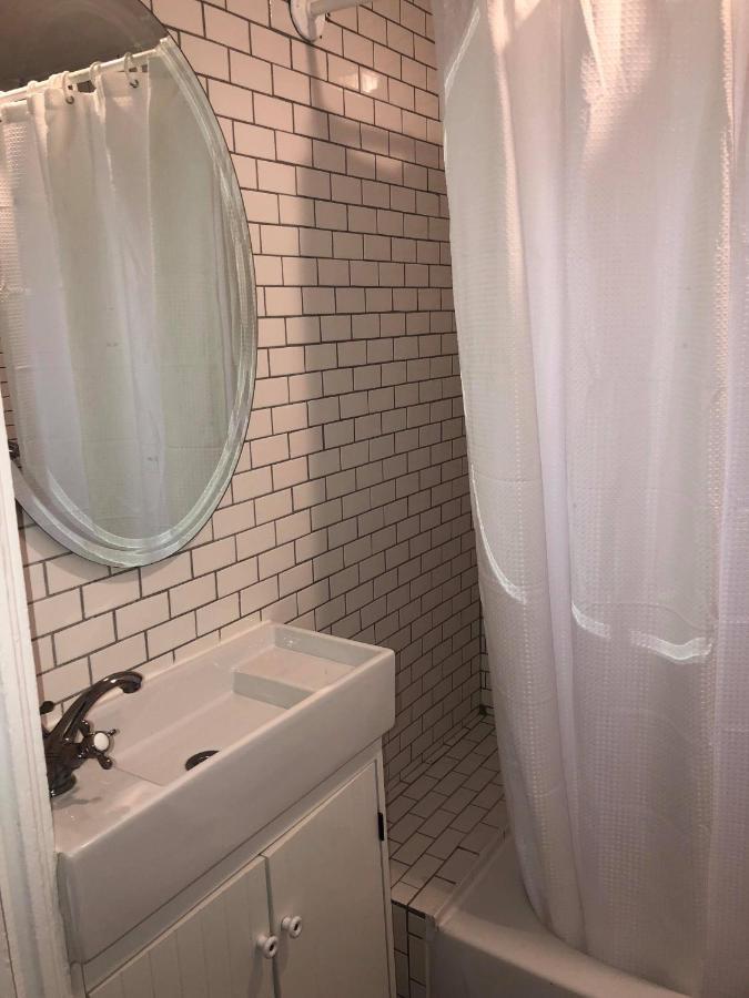 Holiday home Dtla Oasis Private Bedroom With Exclusive Laundry - Steps To The Heartbeat Of La *