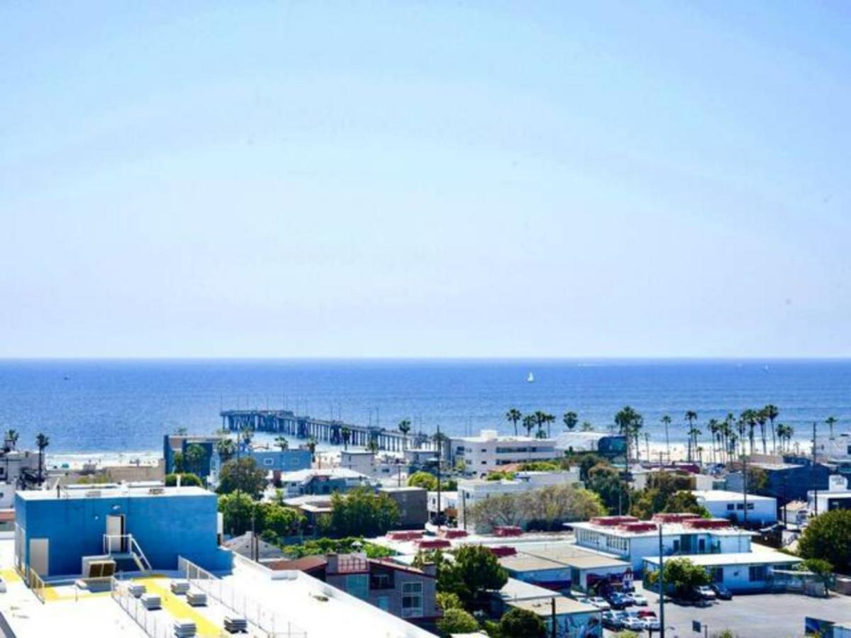 The Moonstone - Cozy Marina Side Garden View Pool And Gym Apartment
