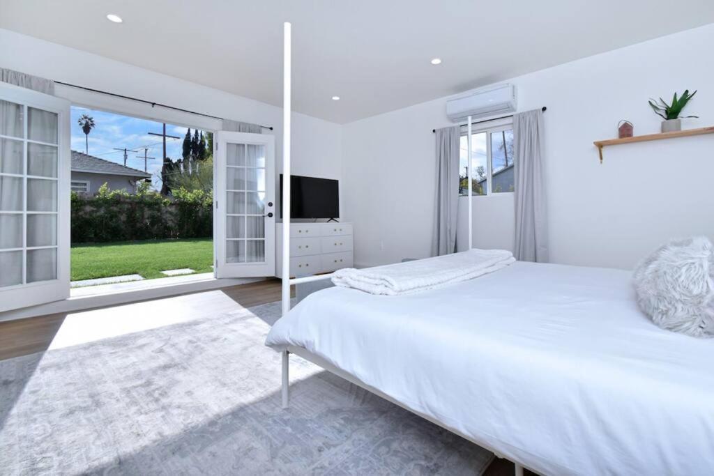 Holiday home Beautiful 4 Bed + Jacuzzi Los Angeles