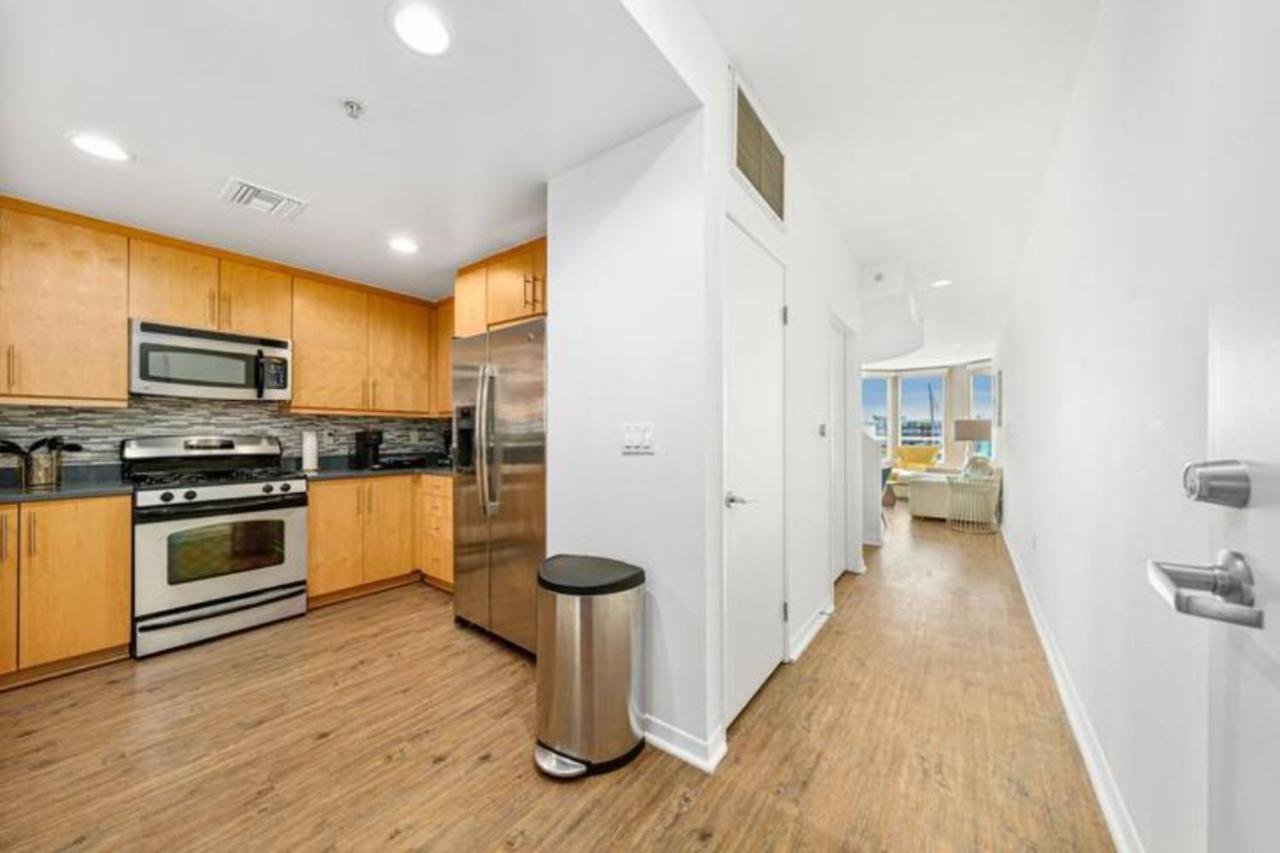 The Coral Loft - Marina Bliss Water View 2br Pool, Gym Apartment *