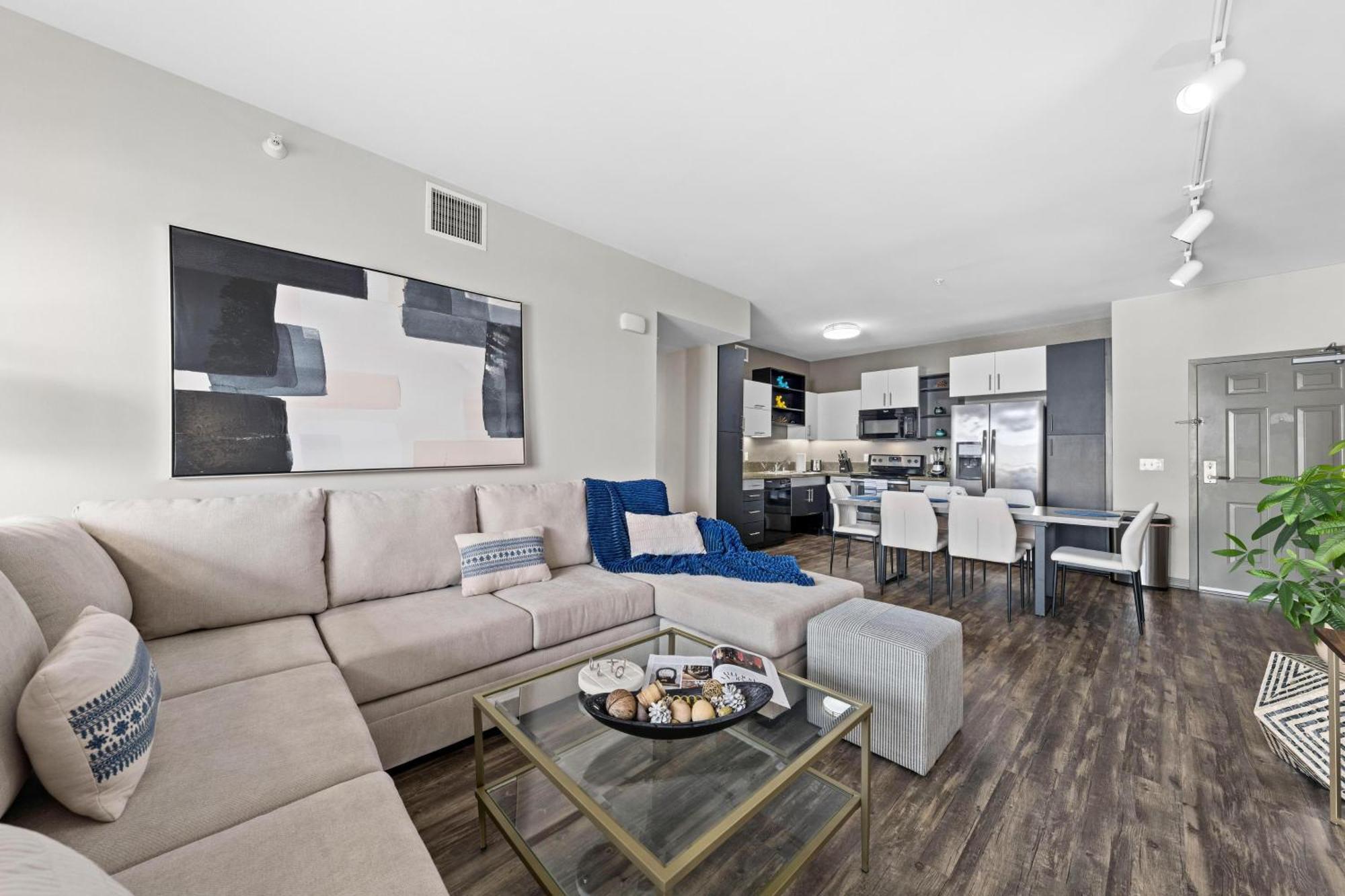 Venice Lux Retreat Coastal Haven *