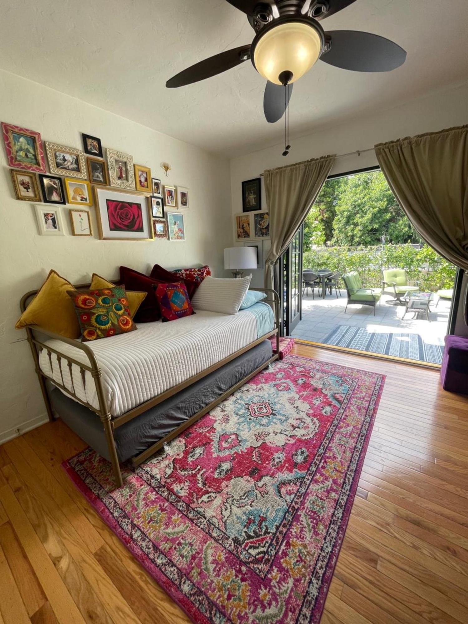Carmela Holiday home Los Angeles