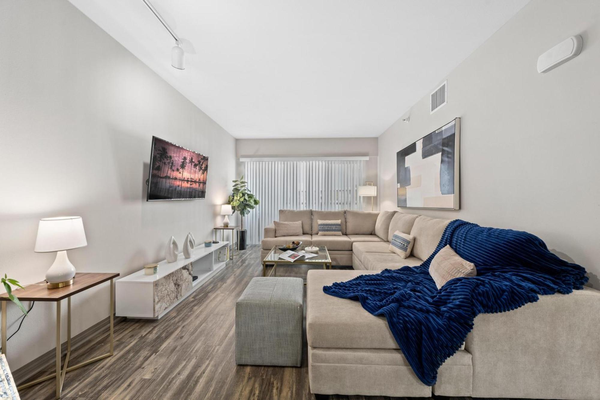 Venice Lux Retreat Coastal Haven *