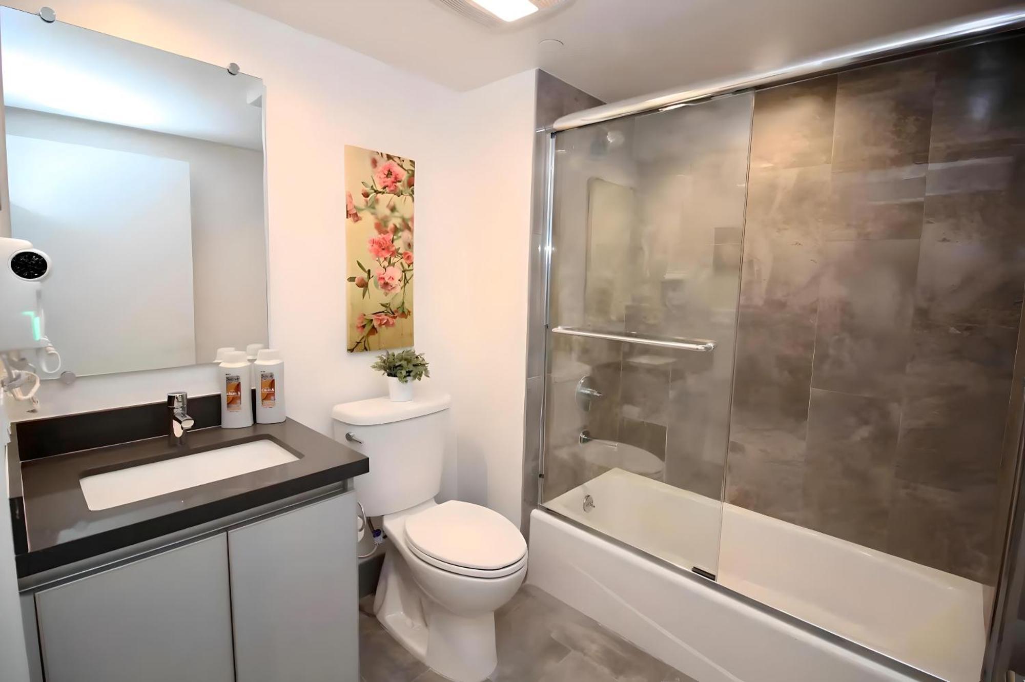 Aparthotel Angeles Premium With Free Parking *