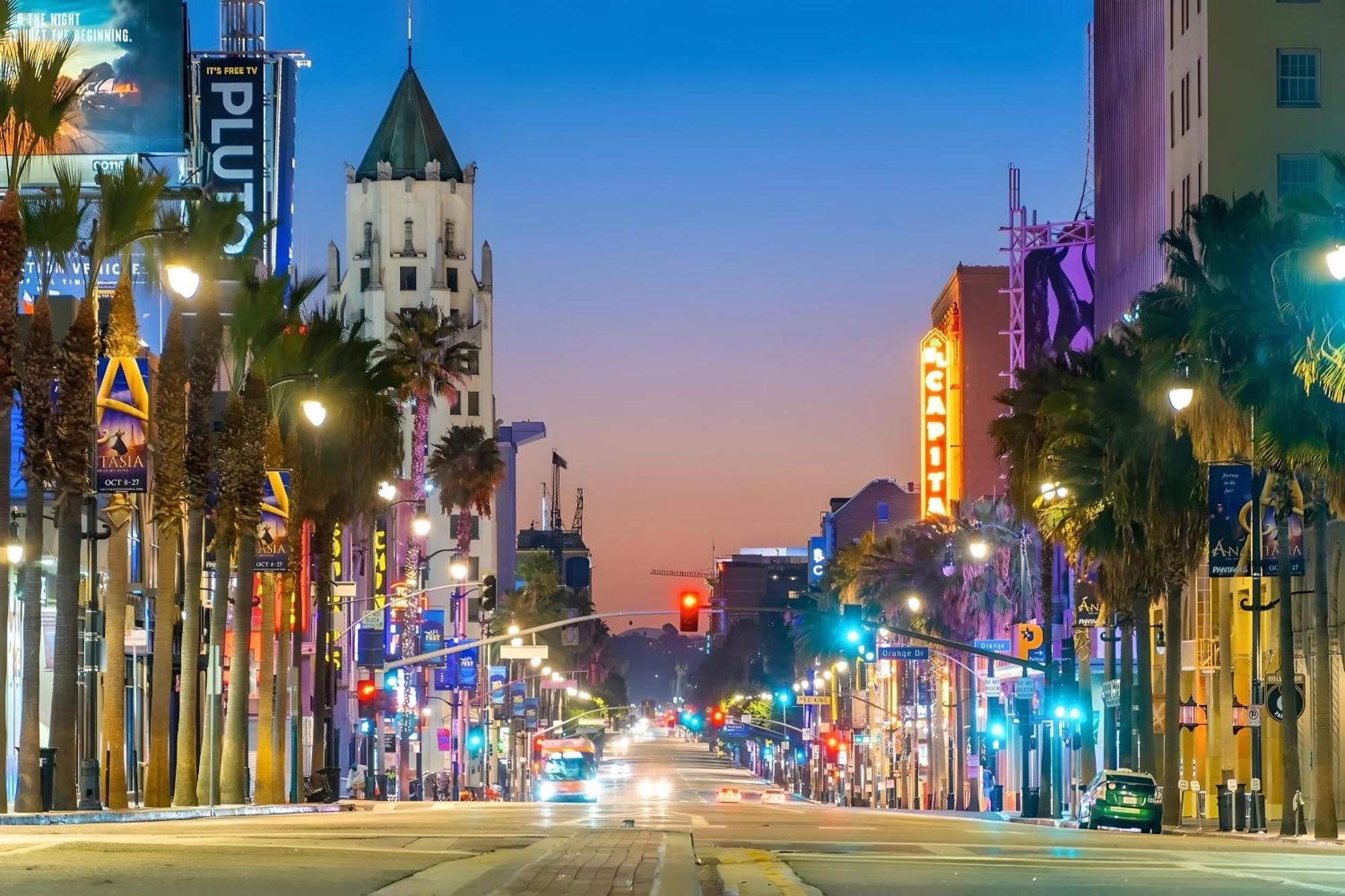 Angeles Premium With Free Parking * Los Angeles