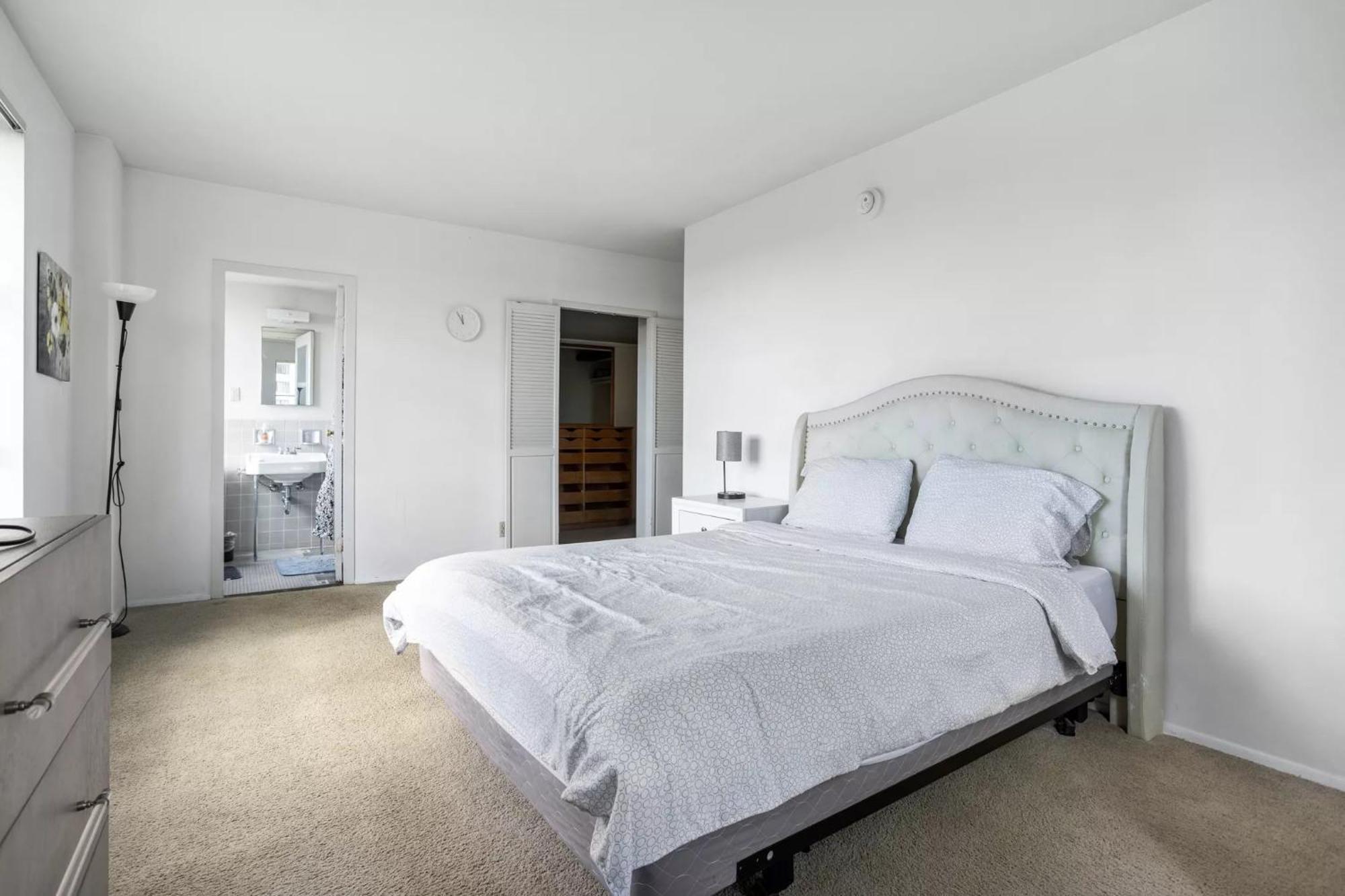 Aparthotel Spacious 2 Bedroom 2 Bathroom Unit Great Location Los Angeles