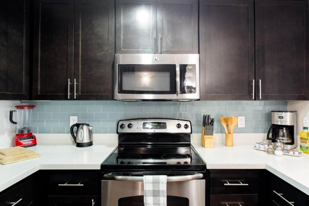 Apartment Super Quiet In Full Service Bldg Near Ucla *