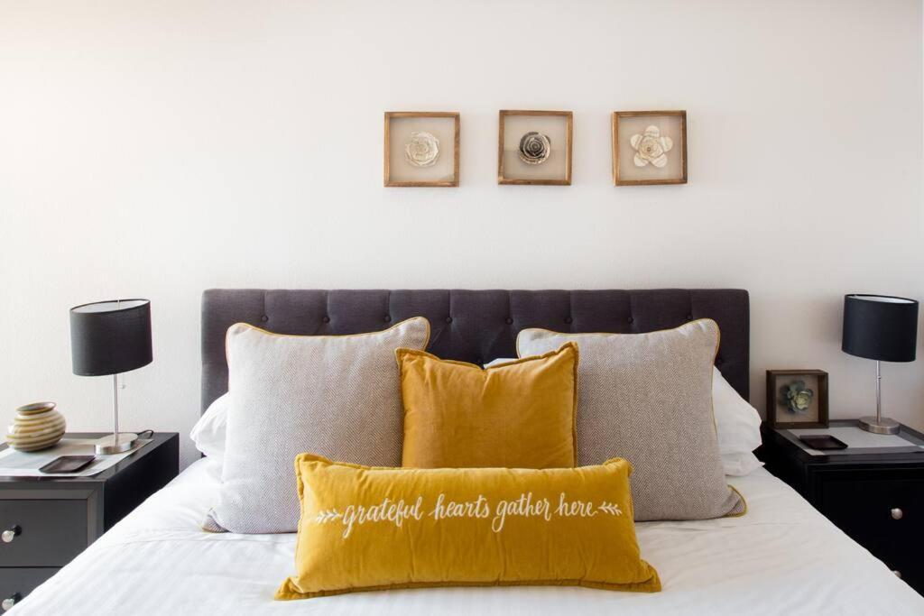 Apartment Super Quiet In Full Service Bldg Near Ucla Los Angeles