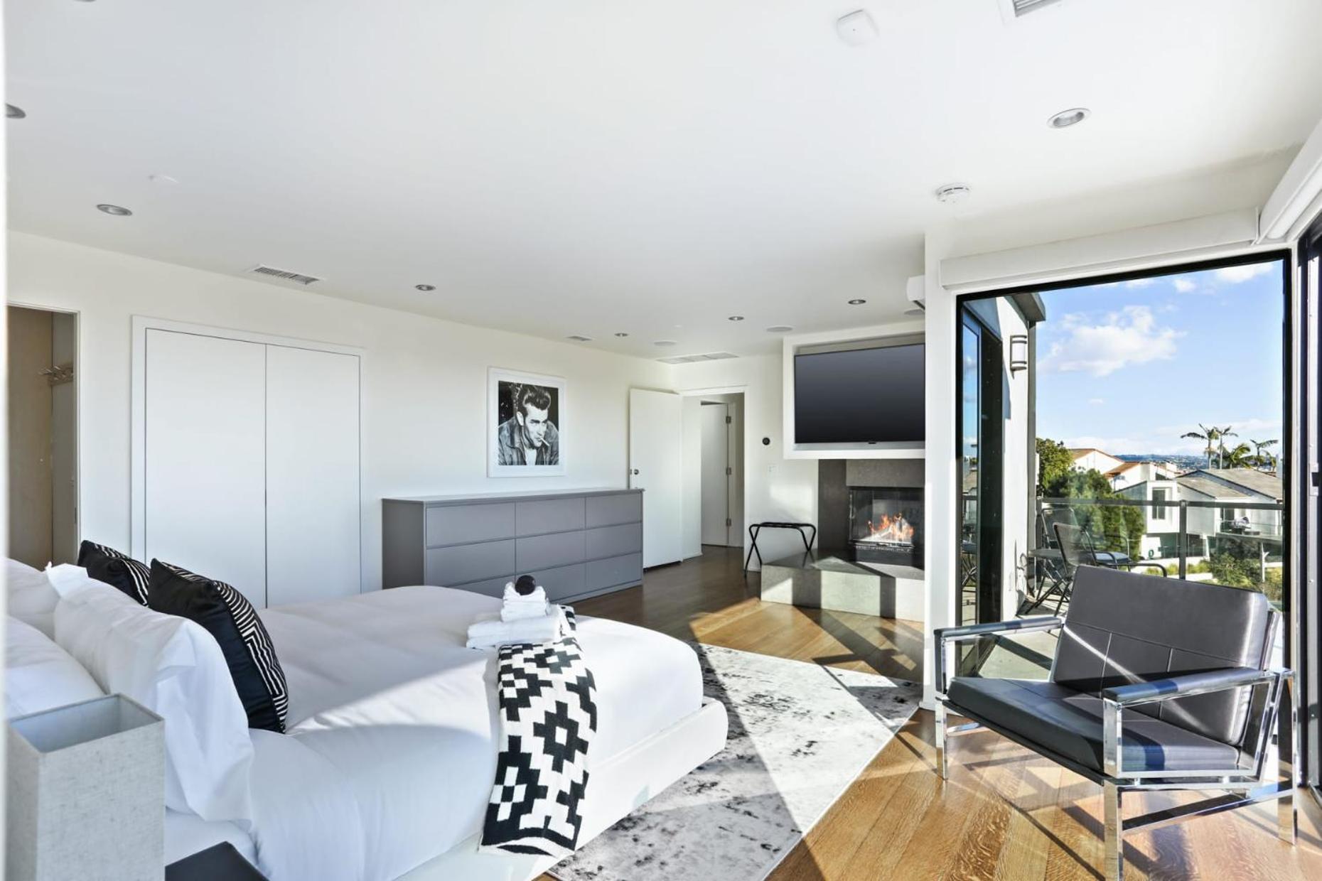 New Listing Stunning Jetliner View Private * Los Angeles