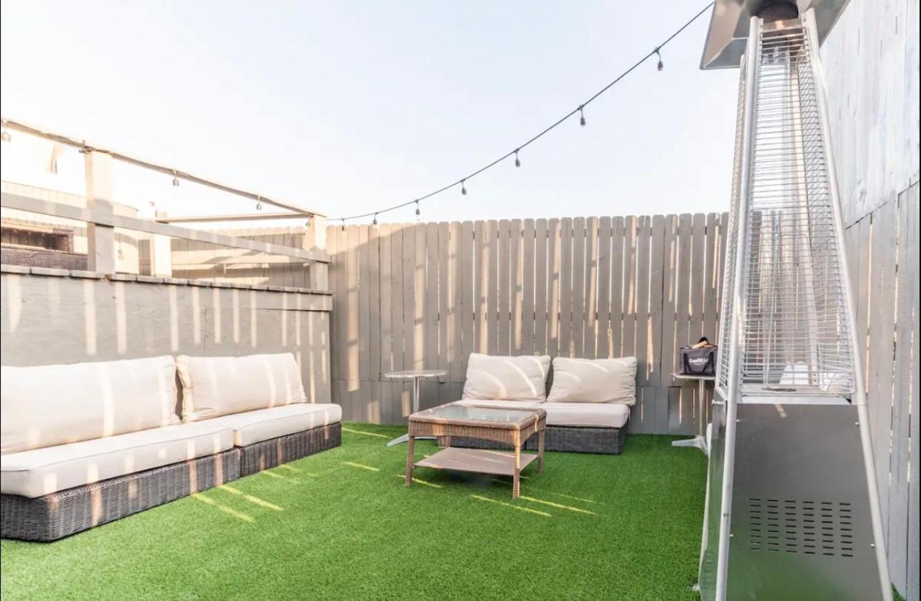 Gorgeous Dtla W/ View + Hot Tub! Los Angeles