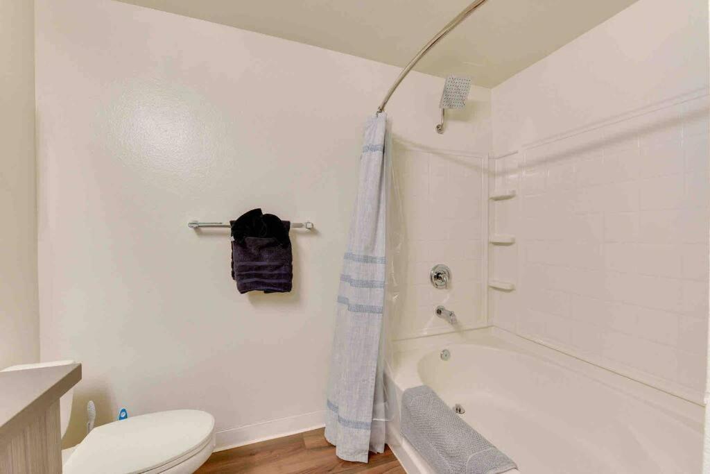 Nautical 2 Bedroom In The Of Heart Marina Del Rey * Los Angeles