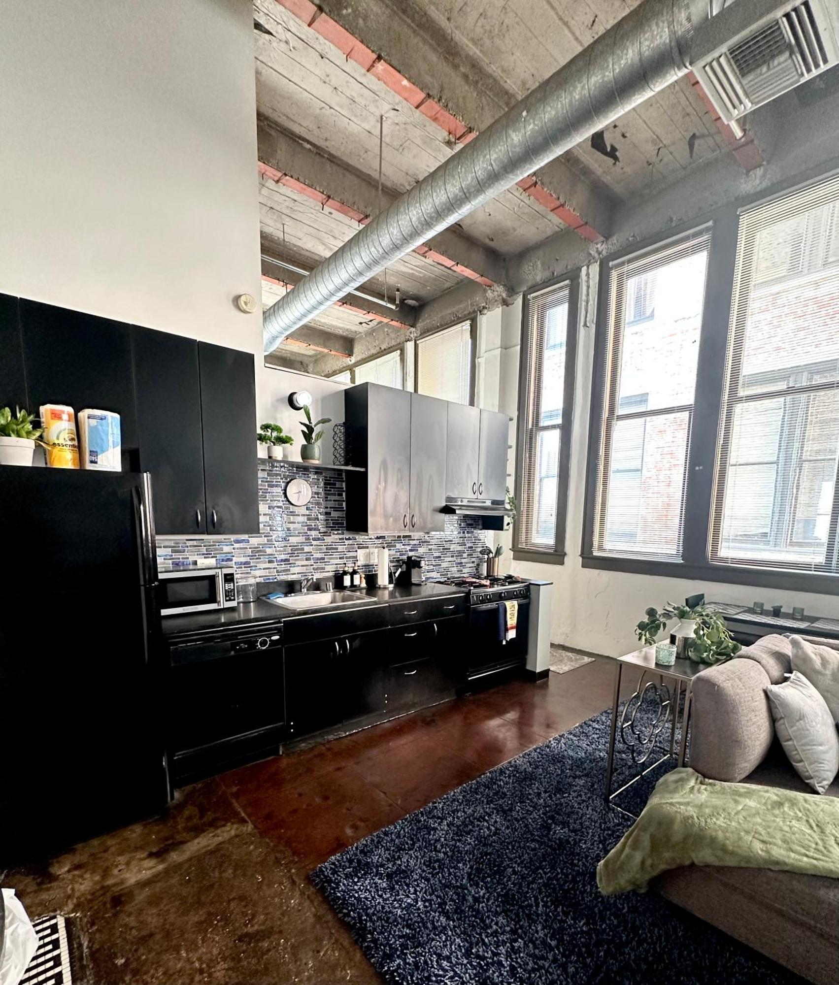 Acomodação com café da manhã  The Continental Dtla Loft *