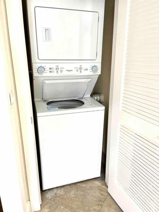 Apartment Spacious 2 Bedroom Venice