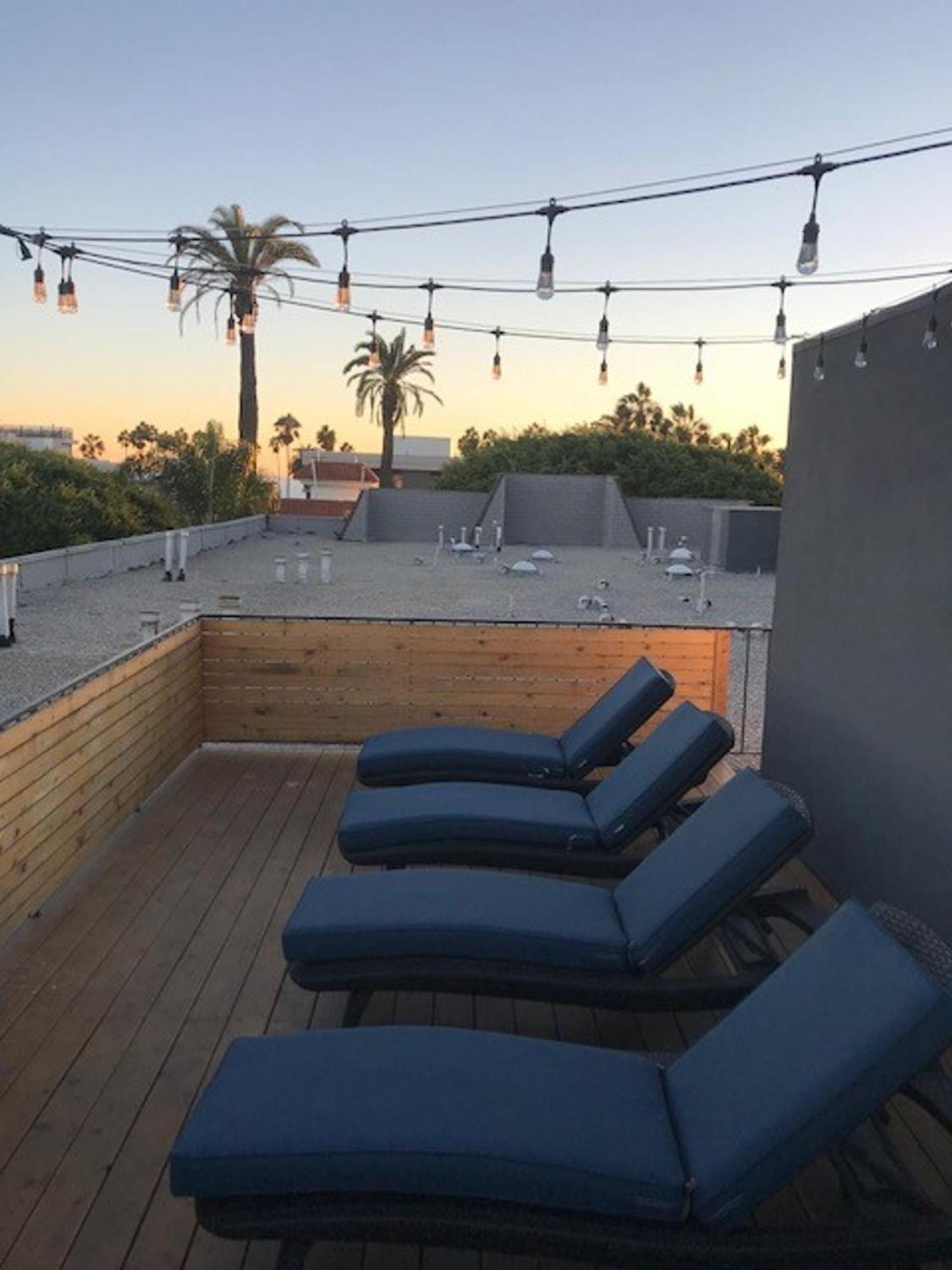 Santa Monica 1br W Rooftop Nr Santa Monica Pier Lax-297 Apartment