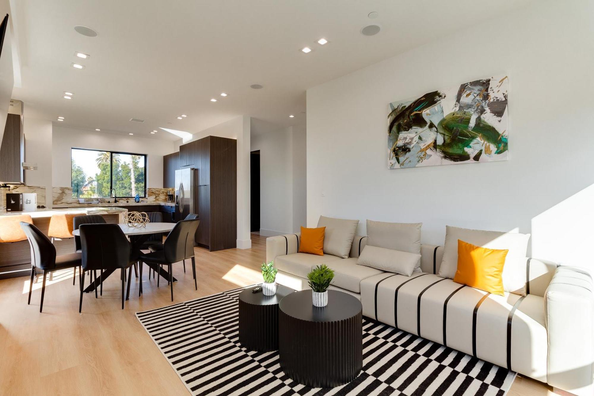 Brand New Modern 4 Bedroom House Pickfair Village