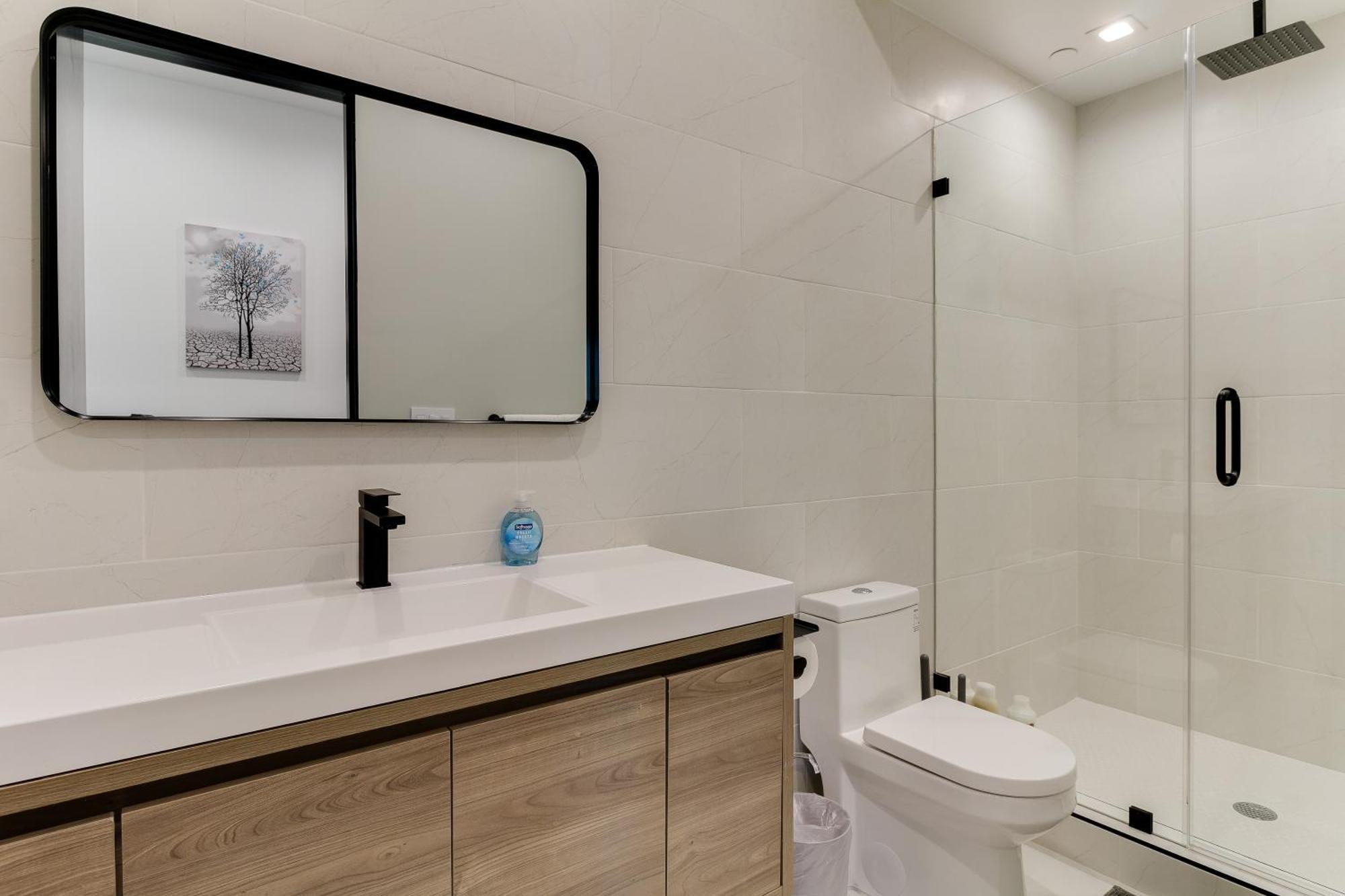 Brand New Modern 4 Bedroom House Pickfair Village *