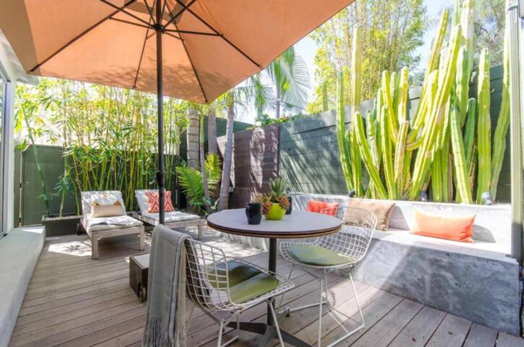 Venice Place * Los Angeles