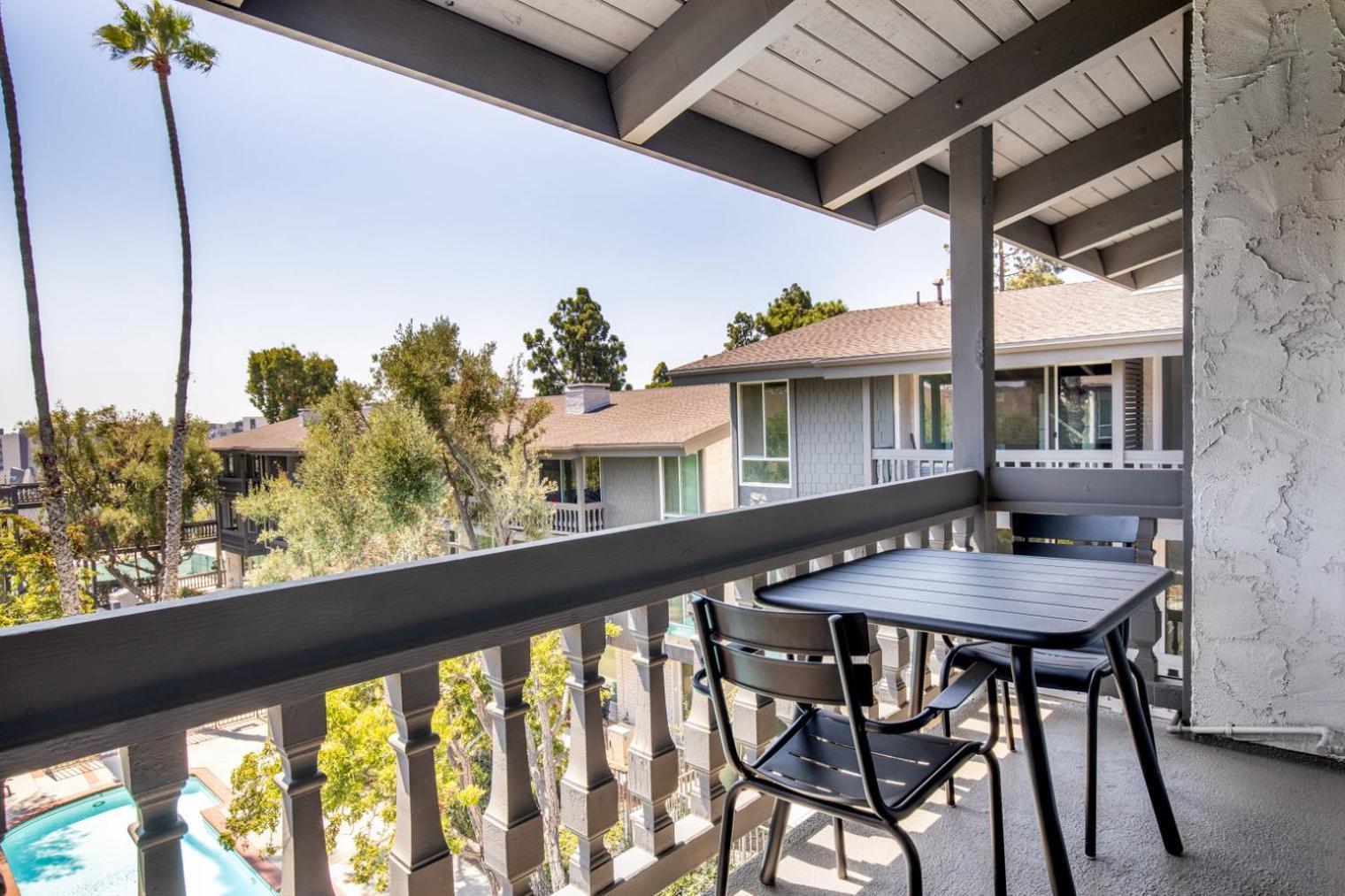 Apartment Culver 1br W Gym Pool Wd Nr Shops Lax-327 *