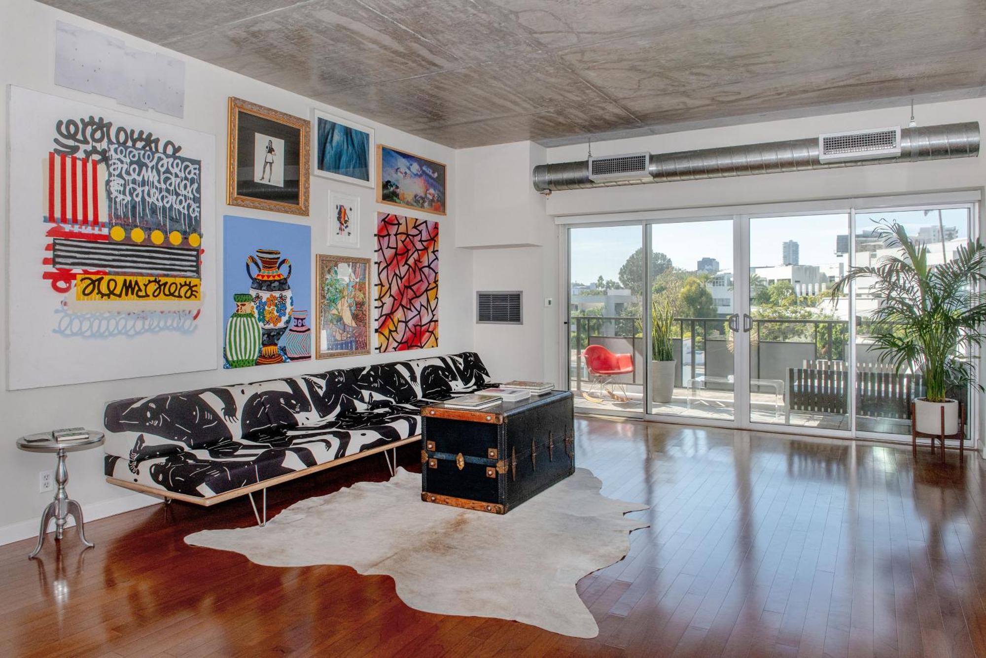 The Sunset Blvd Luxury High-rise, 180 Views Apartment