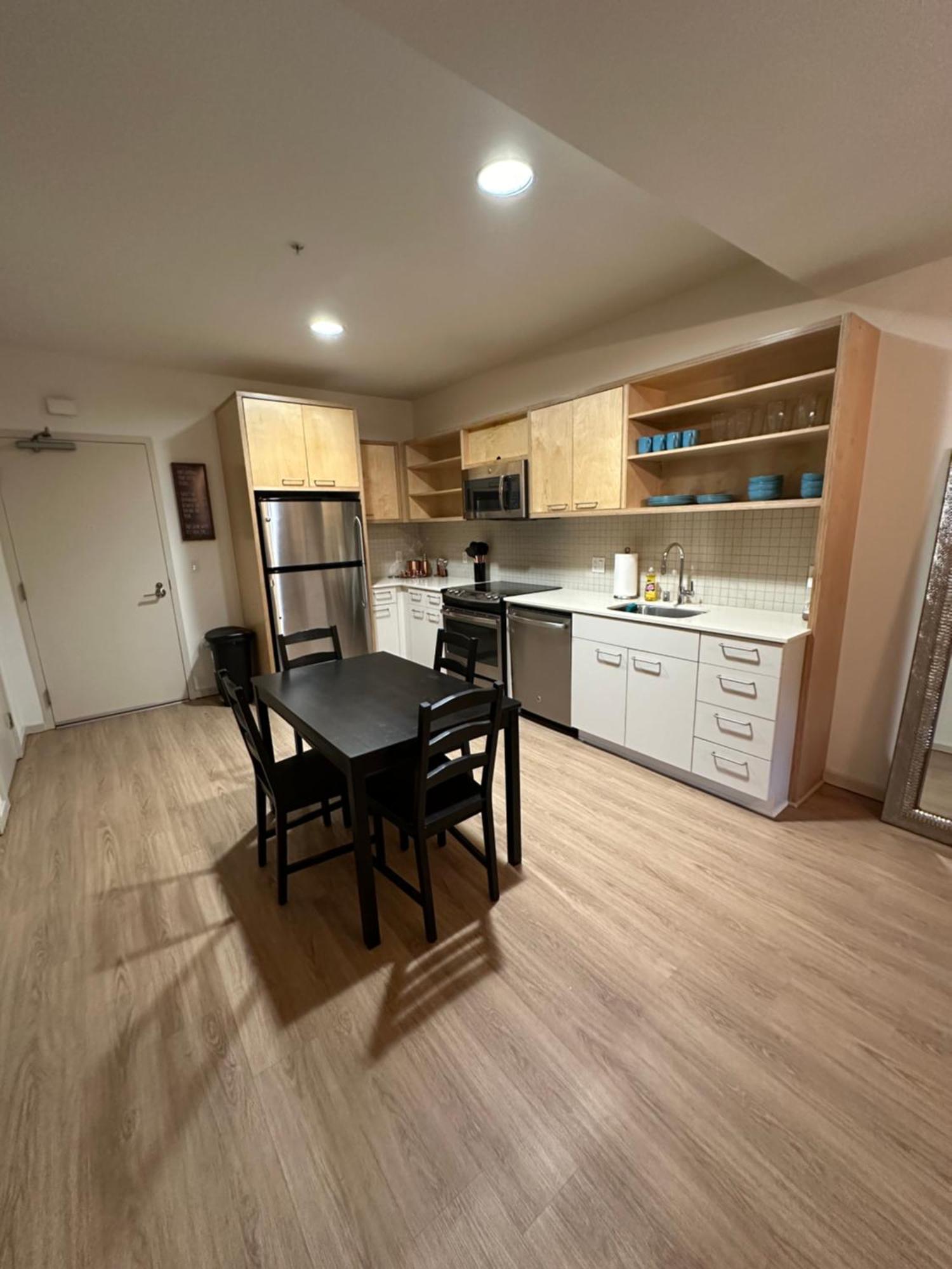 Noho 1br W Parking Apartment *