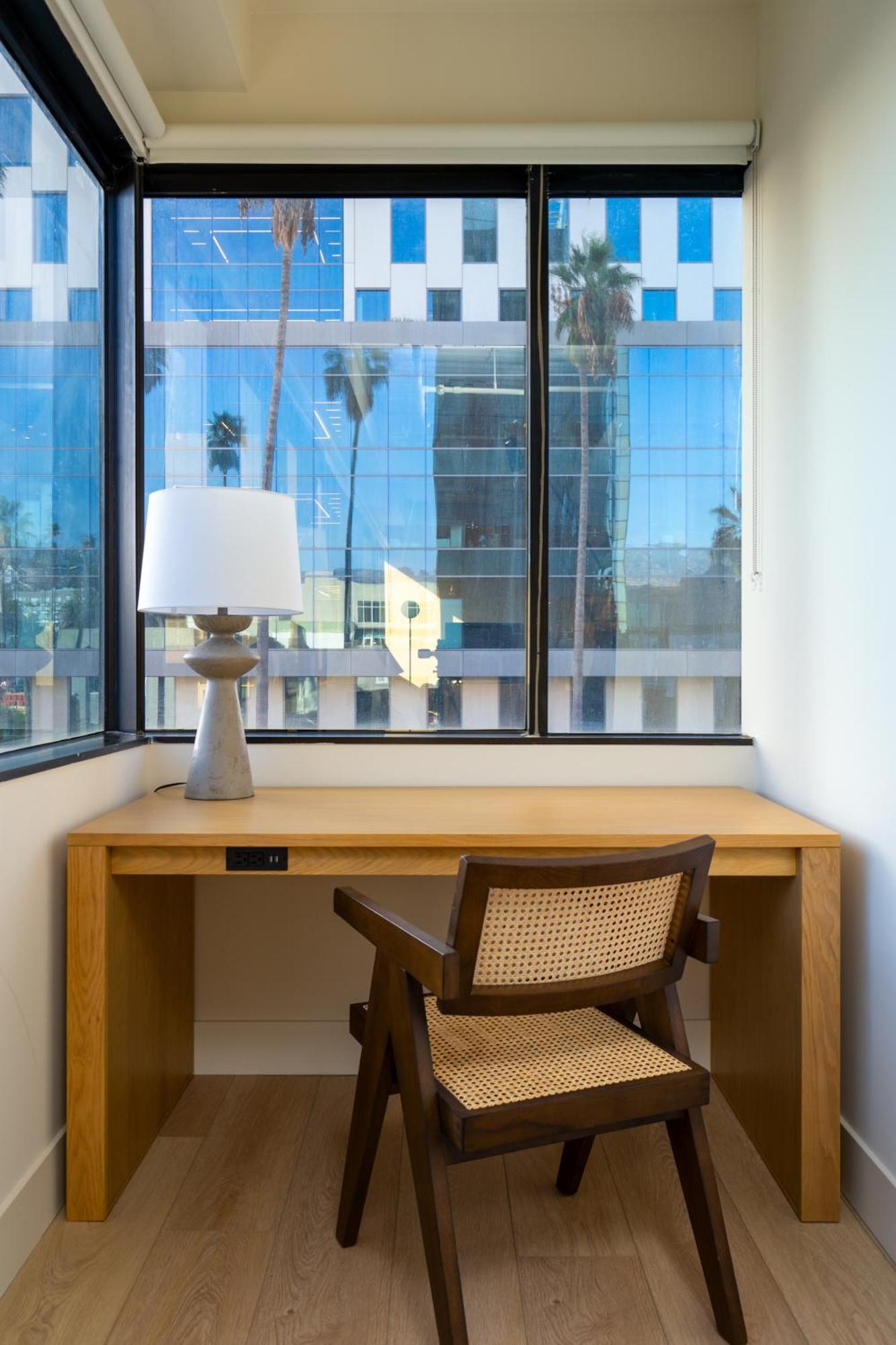 Kasa Sunset Angeles 4*
