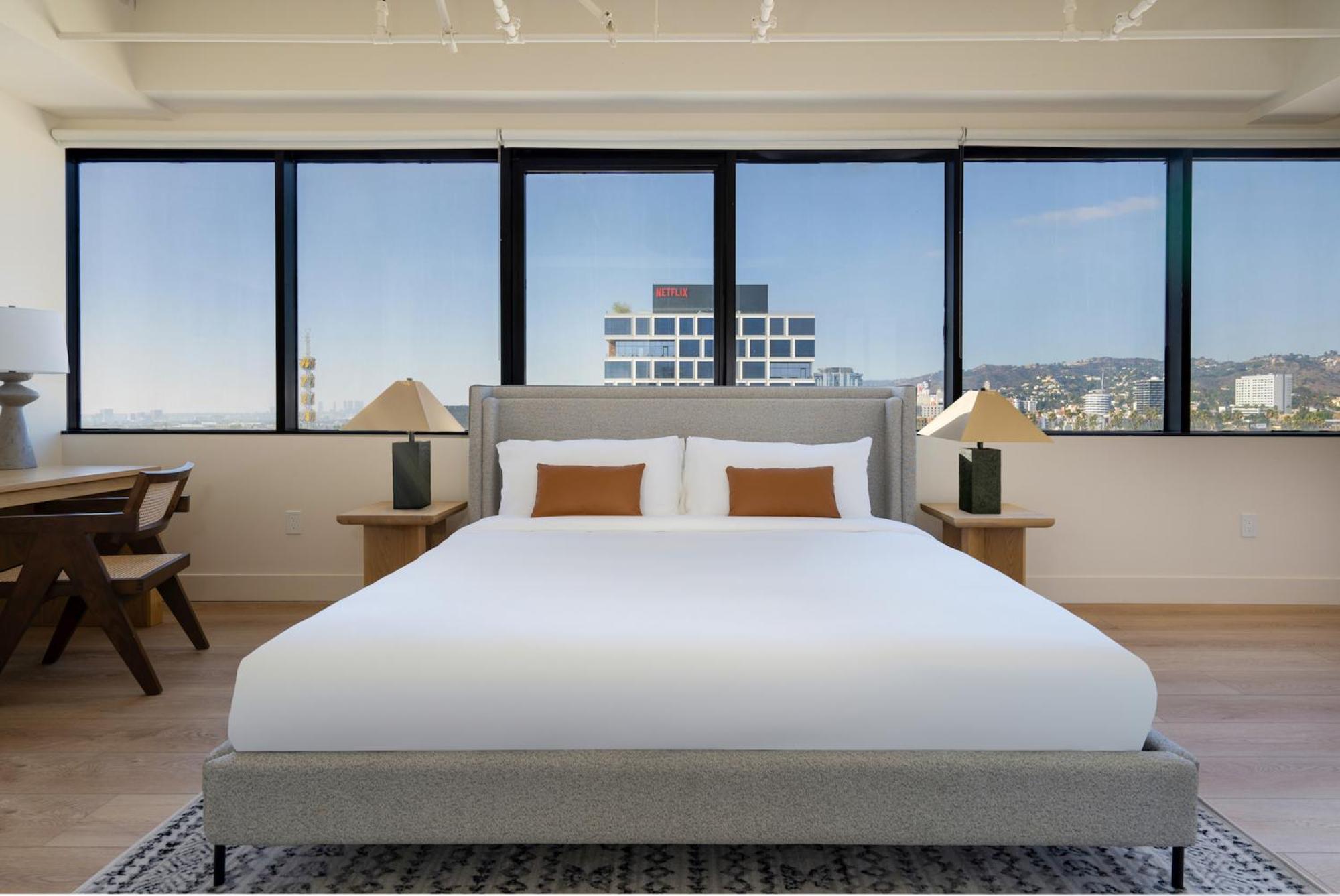 Kasa Sunset Angeles 4*