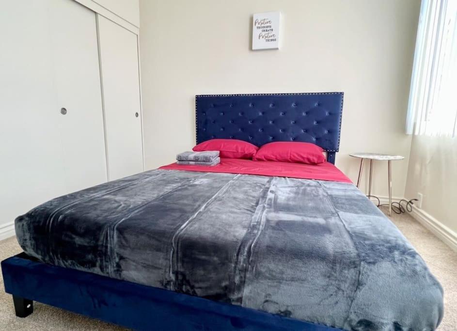 Apartment Perfect 1 Bd,pool,parking,center Los Angeles