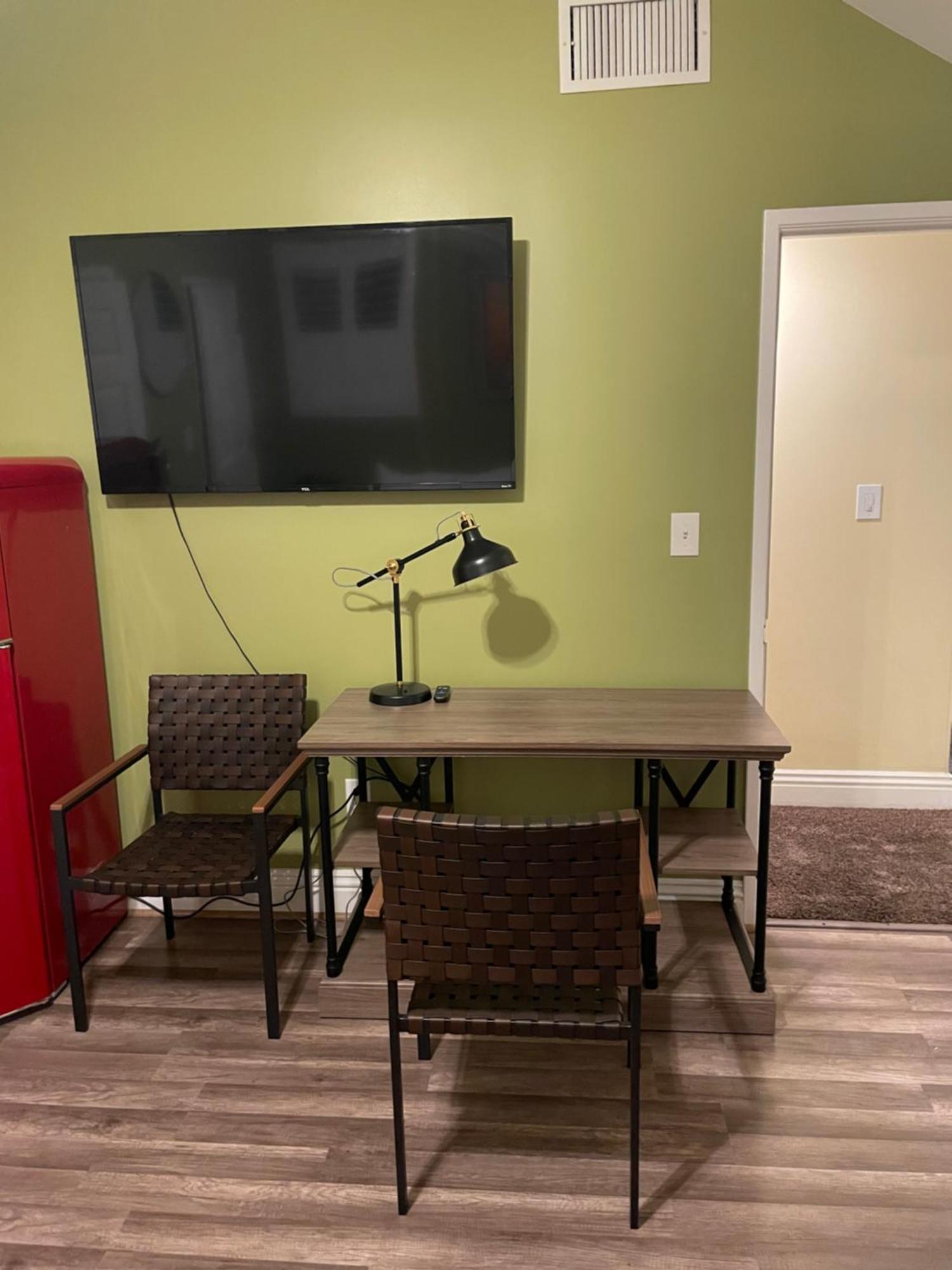 Private La Oasis: Usc-adjacent Comfort With Full Amenities