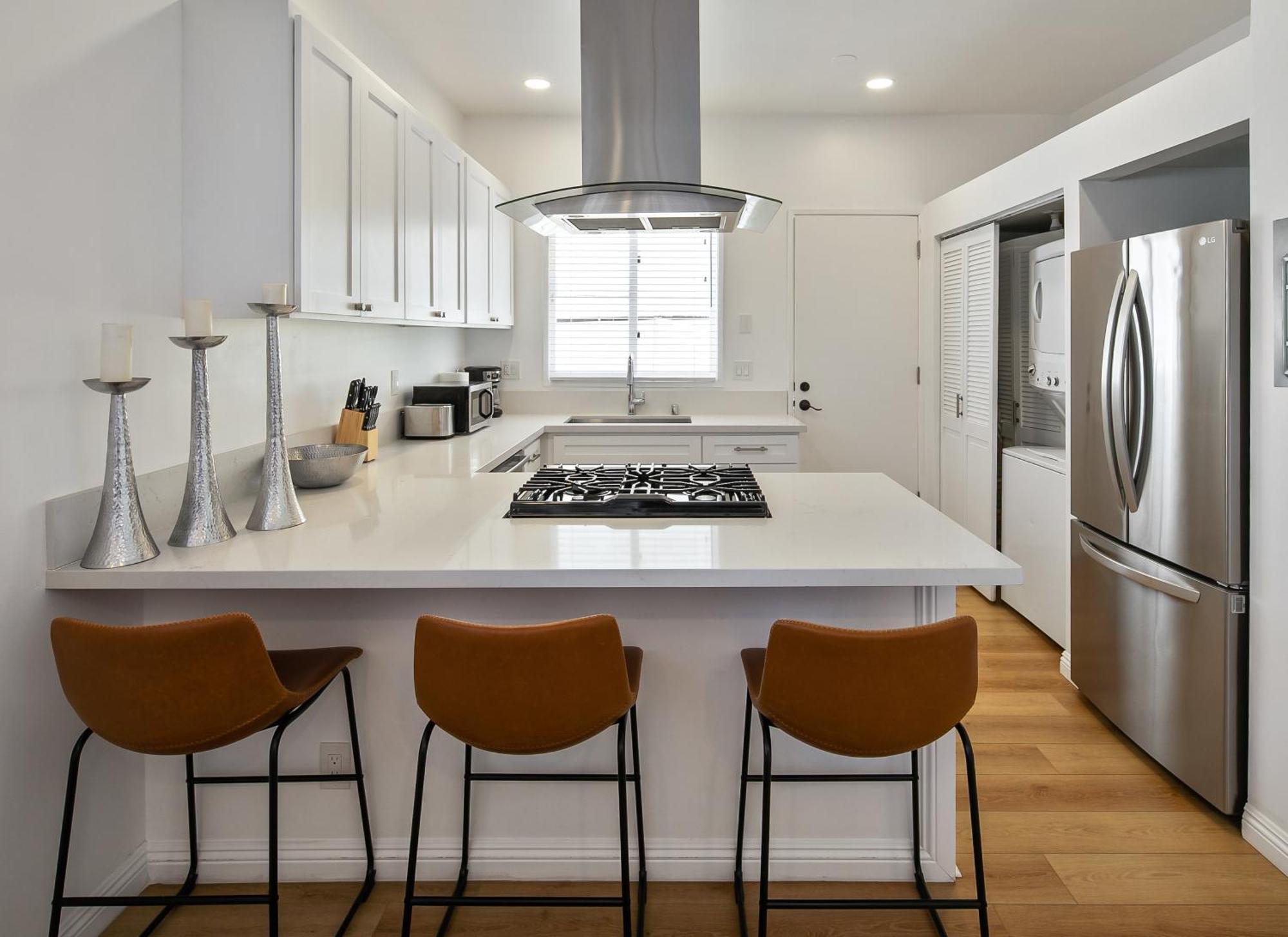 Casa de férias Exclusive 2bd 3ba With Balcony Los Angeles