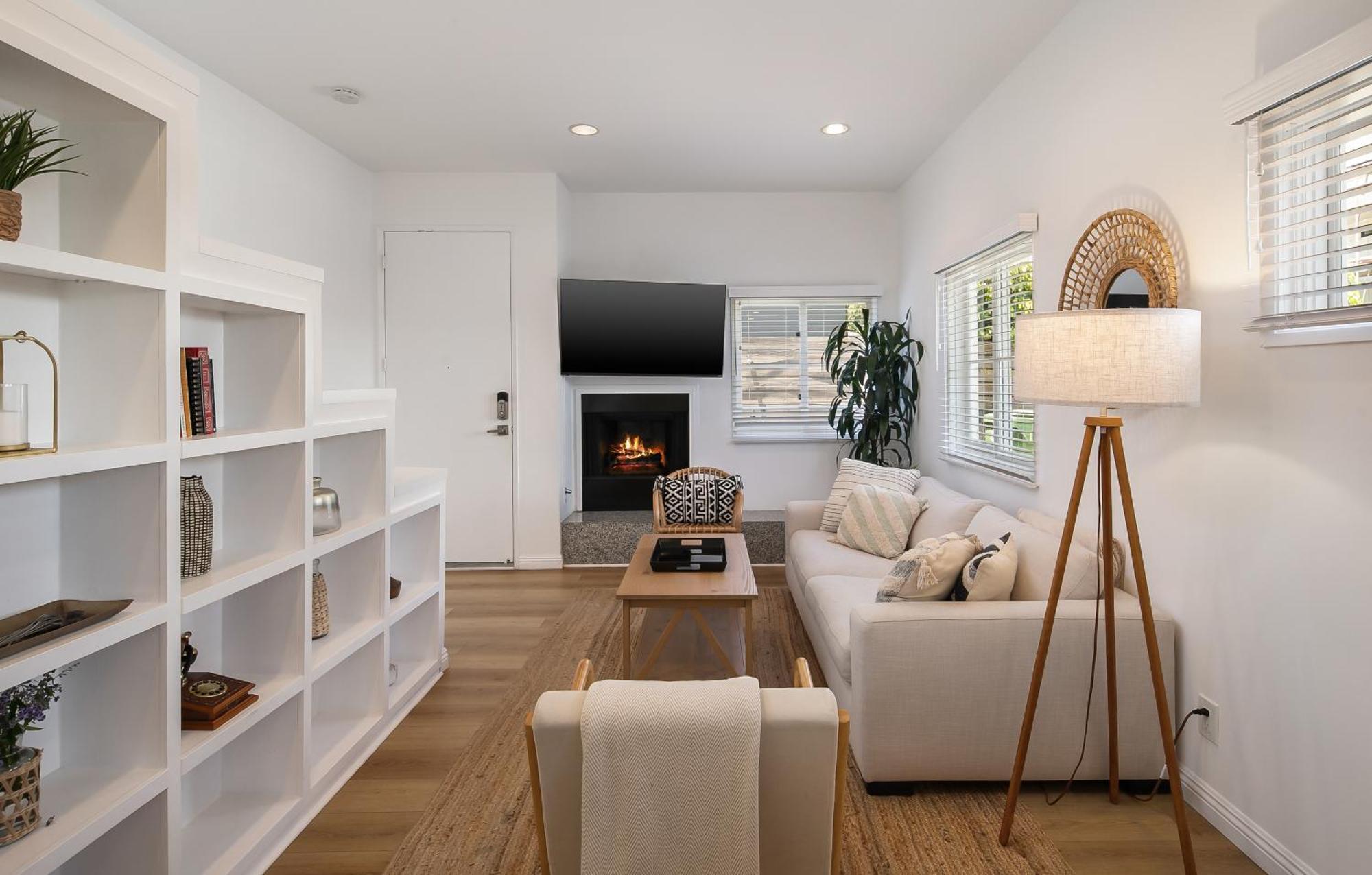 Exclusive 2bd 3ba With Balcony Casa de férias Los Angeles