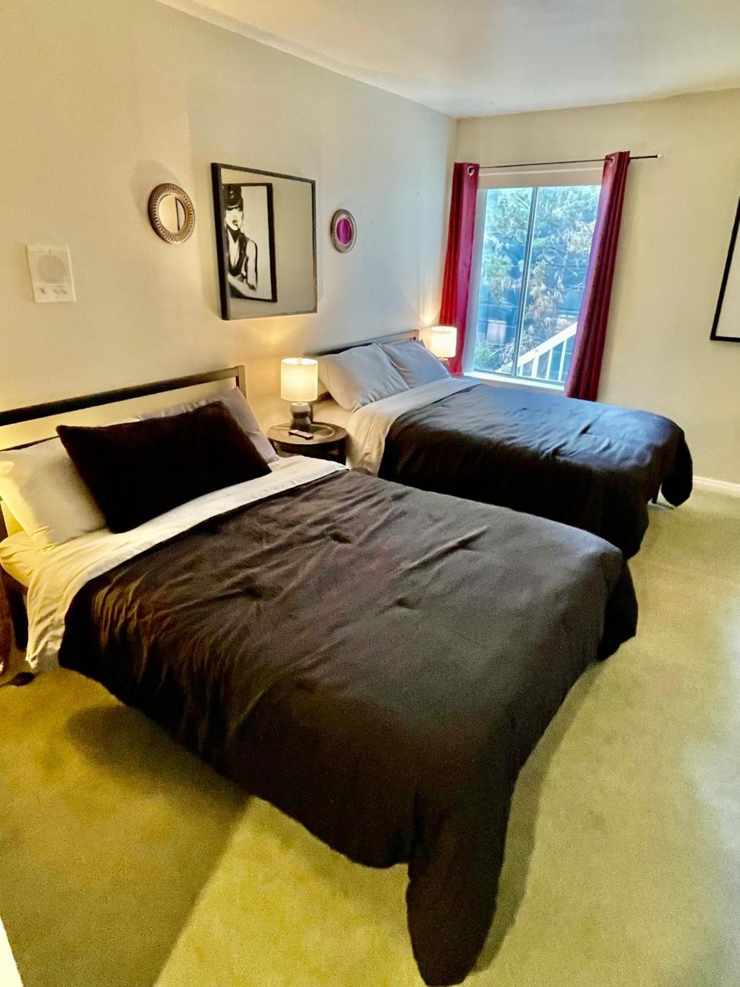 The Hollywood Dream Apartment