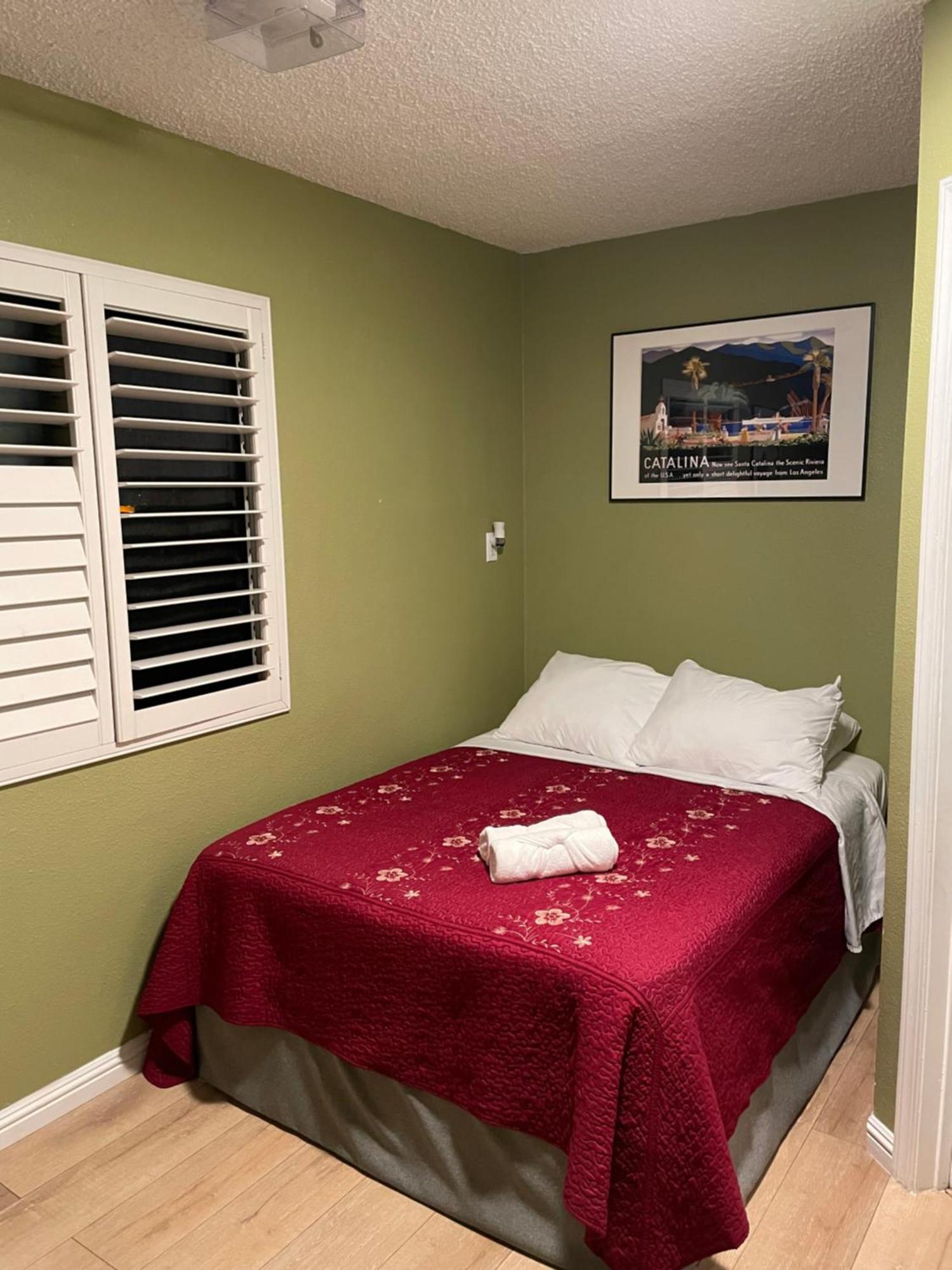 Private In Angeles With Ac, Wifi, Smart Tv, Work Desk Near Sofi Stadium Los Angeles