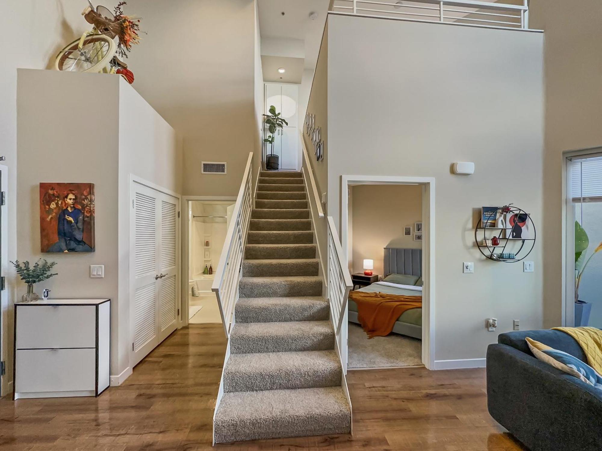 Apartment Creative 2 Levels Penthouse