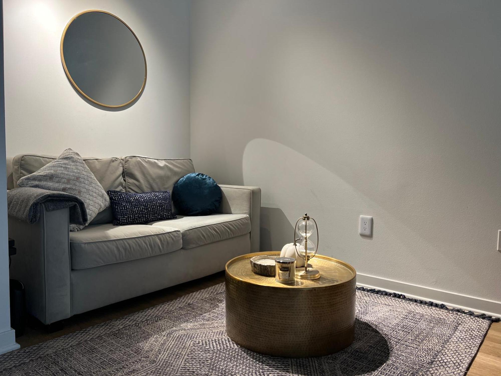 Apartment Arion- Cozy Santa Monica Getaway Steps To The Free Parking *