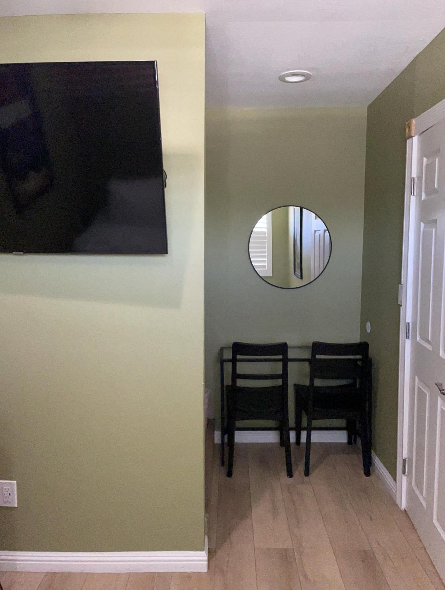 Hollywood View Private With Amenities Homestay Los Angeles