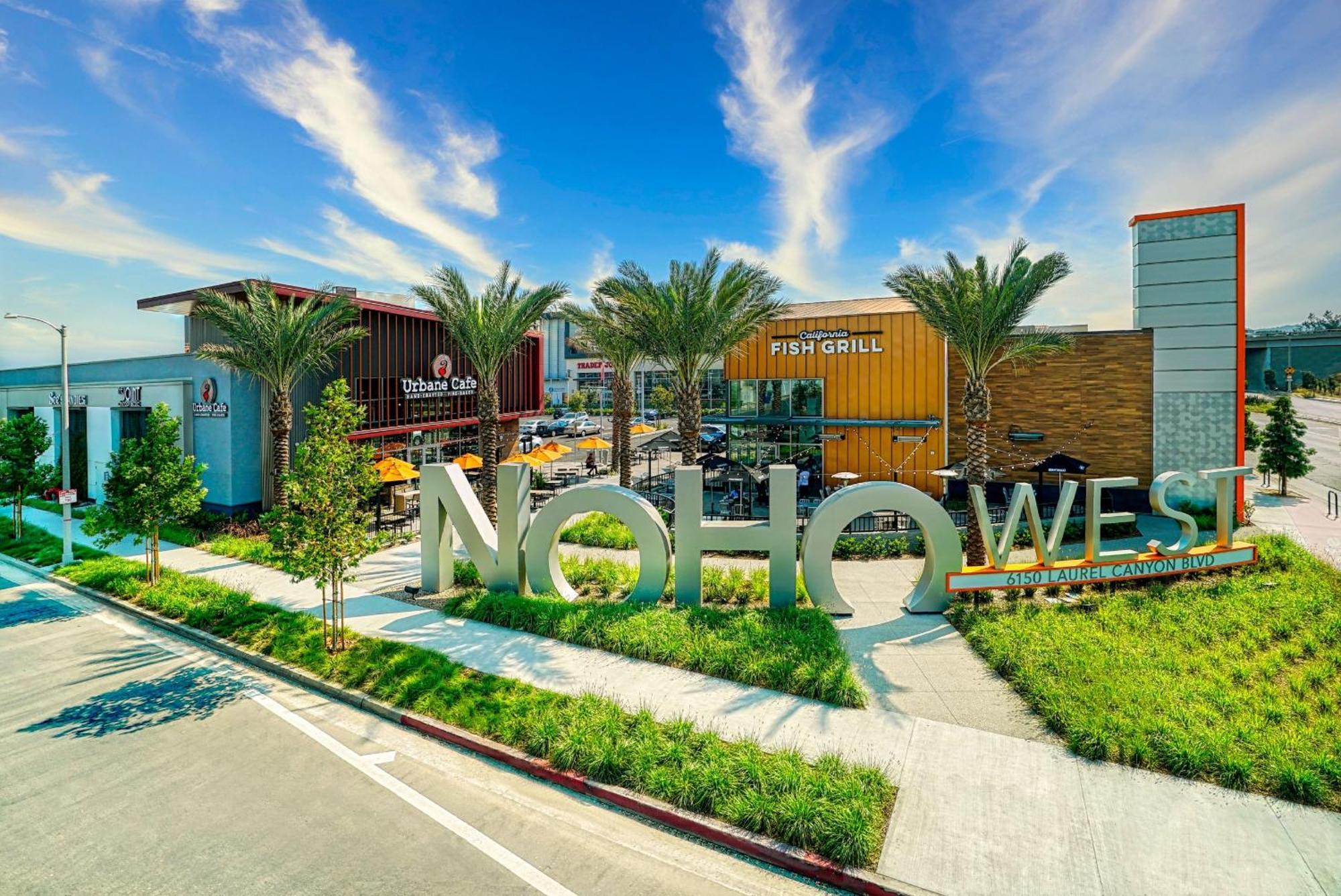 Amazing In Noho * Los Angeles
