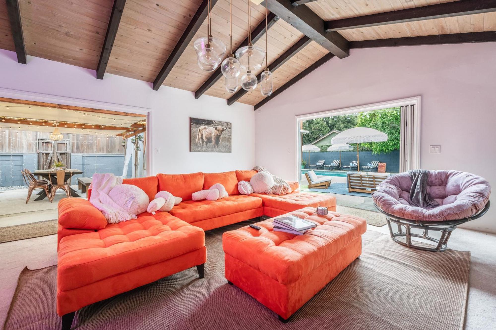 Angel&Rose Universal Hollywood Heated Pool House King Bed Holiday home Los Angeles