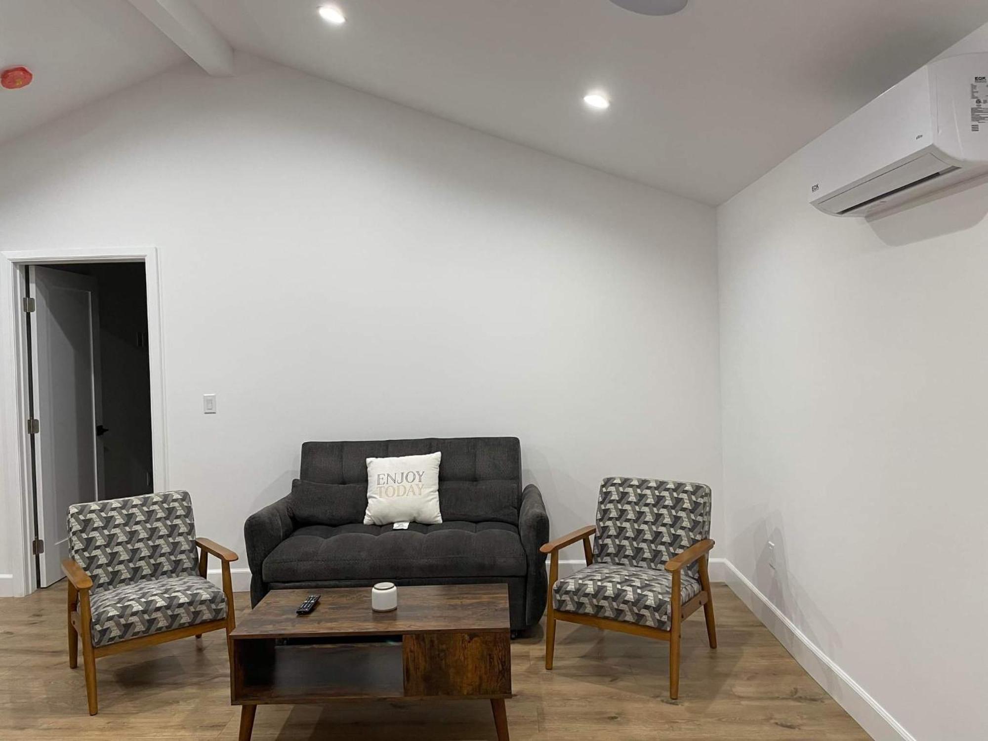Holiday home Gated Private House With Own Parking Sherman Oaks