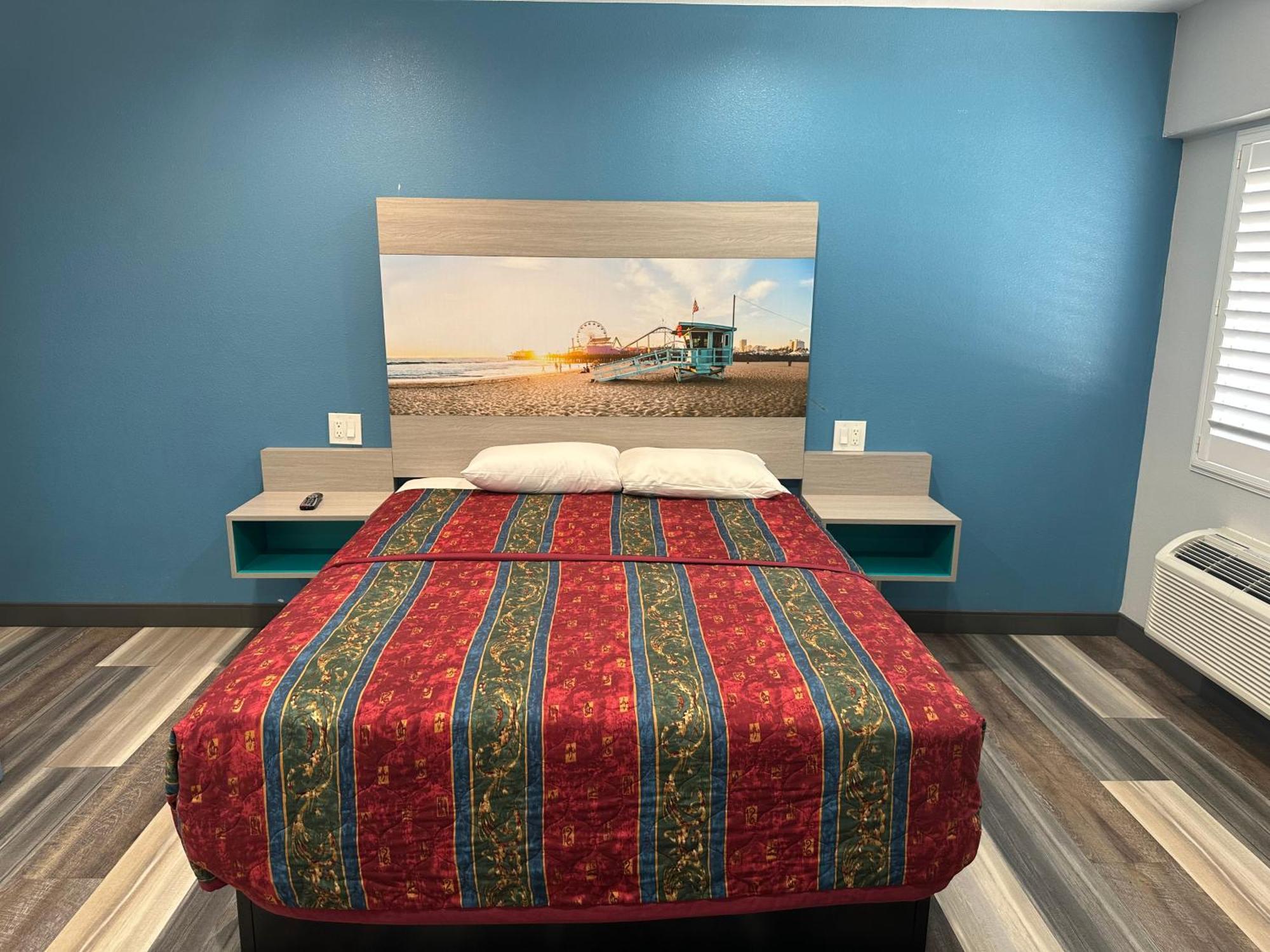 Sahara - Angeles Motel