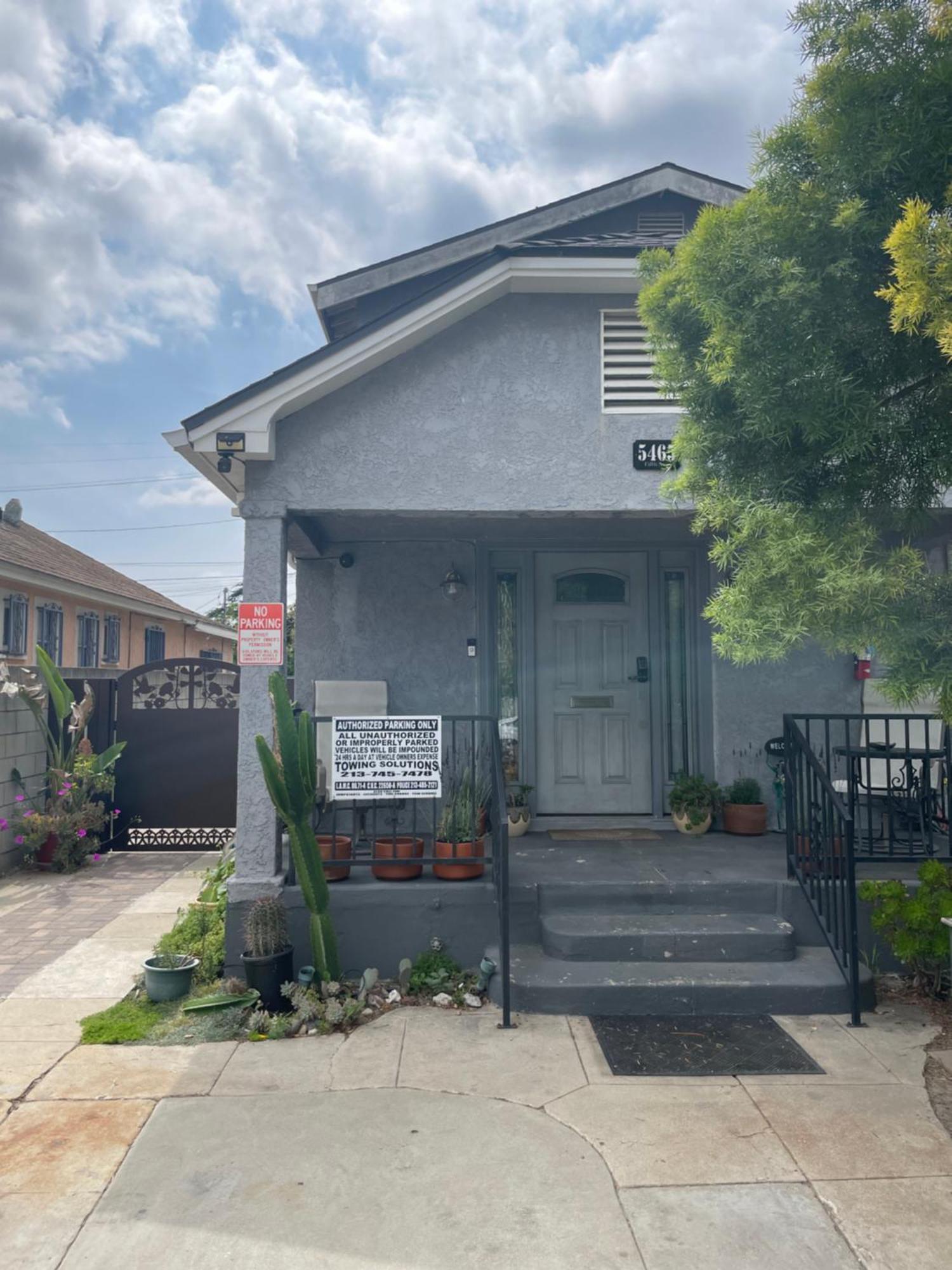 Private In Angeles With Ac, Wifi, Smart Tv, Work Desk Near Sofi Stadium