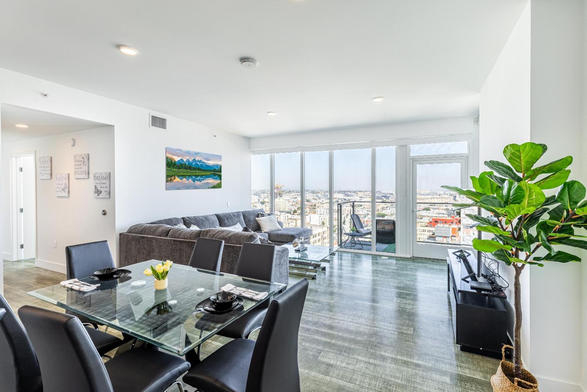 Floor High Rise 3 Bed Dtla Skyscraper Penthouse