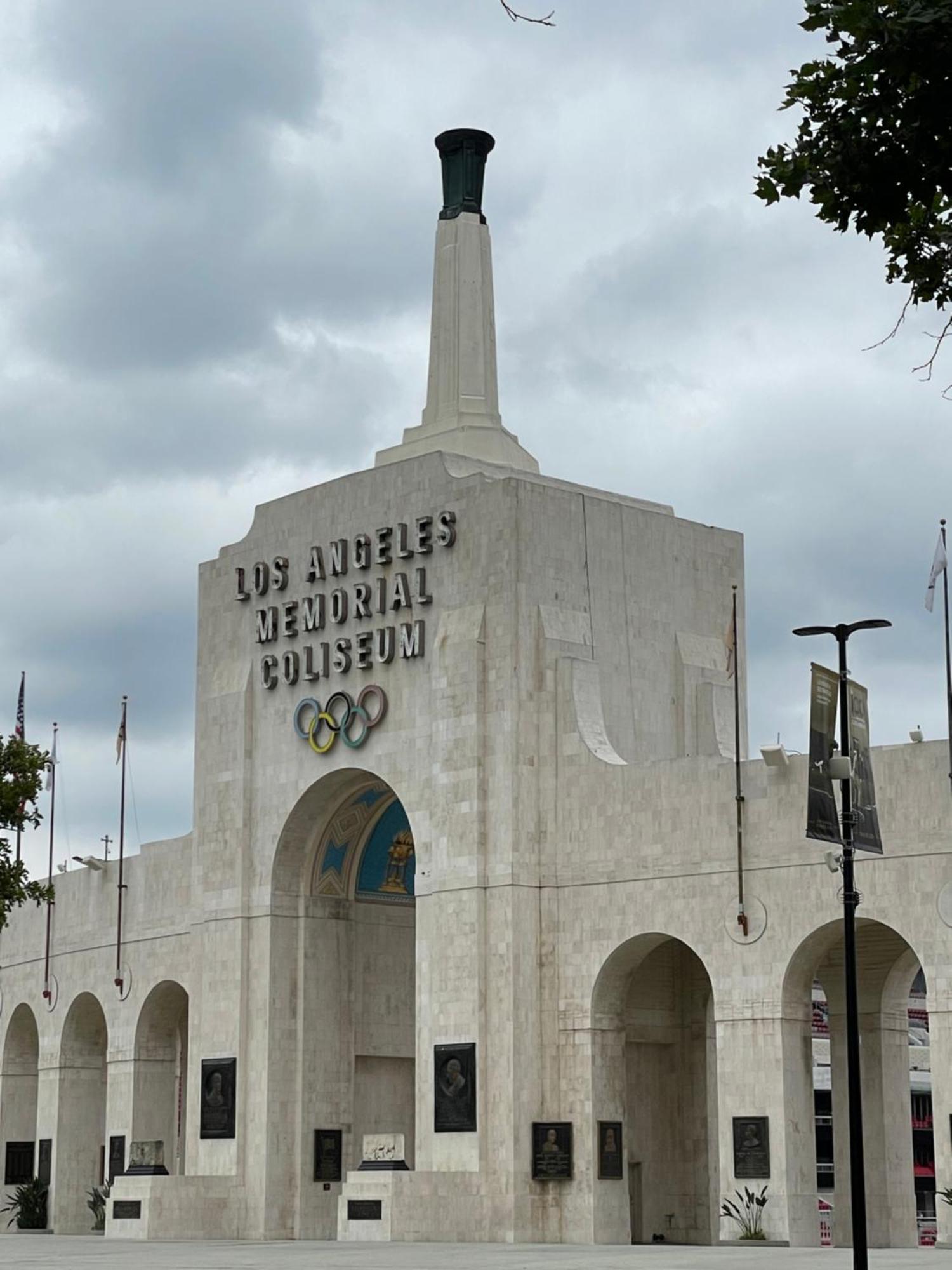 Private Angeles - Free Wifi, Ac, Tv, Private Fridge, Kitchen, Near Usc - Exposition Park - Usc Memorial Coliseum - Banc Of California Bmo Stadium - Downtown Angeles Dtla - Of Southern California Usc!!! Homestay Los Angeles